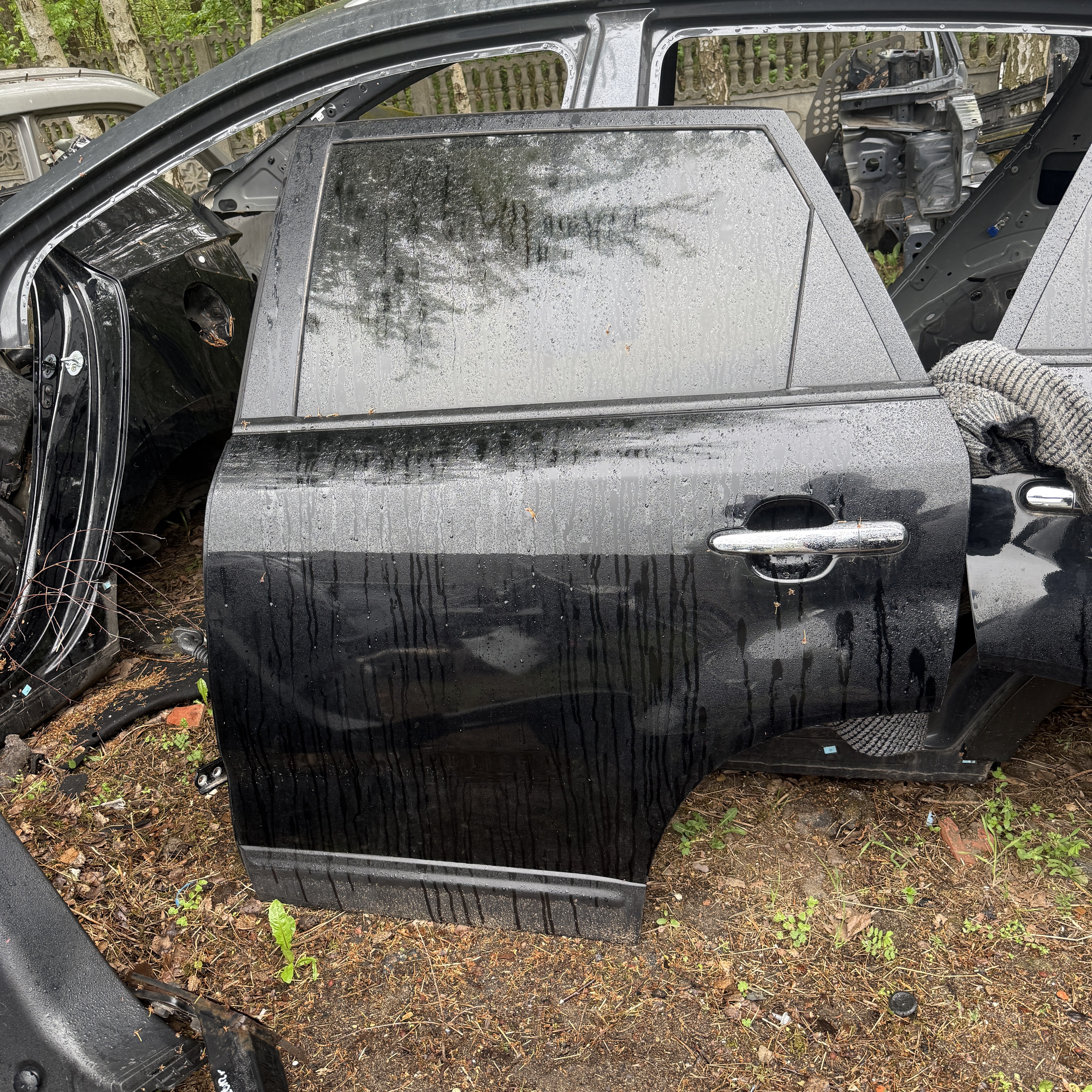 Drzwi tył tylne lewe kolor EB Kia Sorento II 2012r UK - 500zł 2