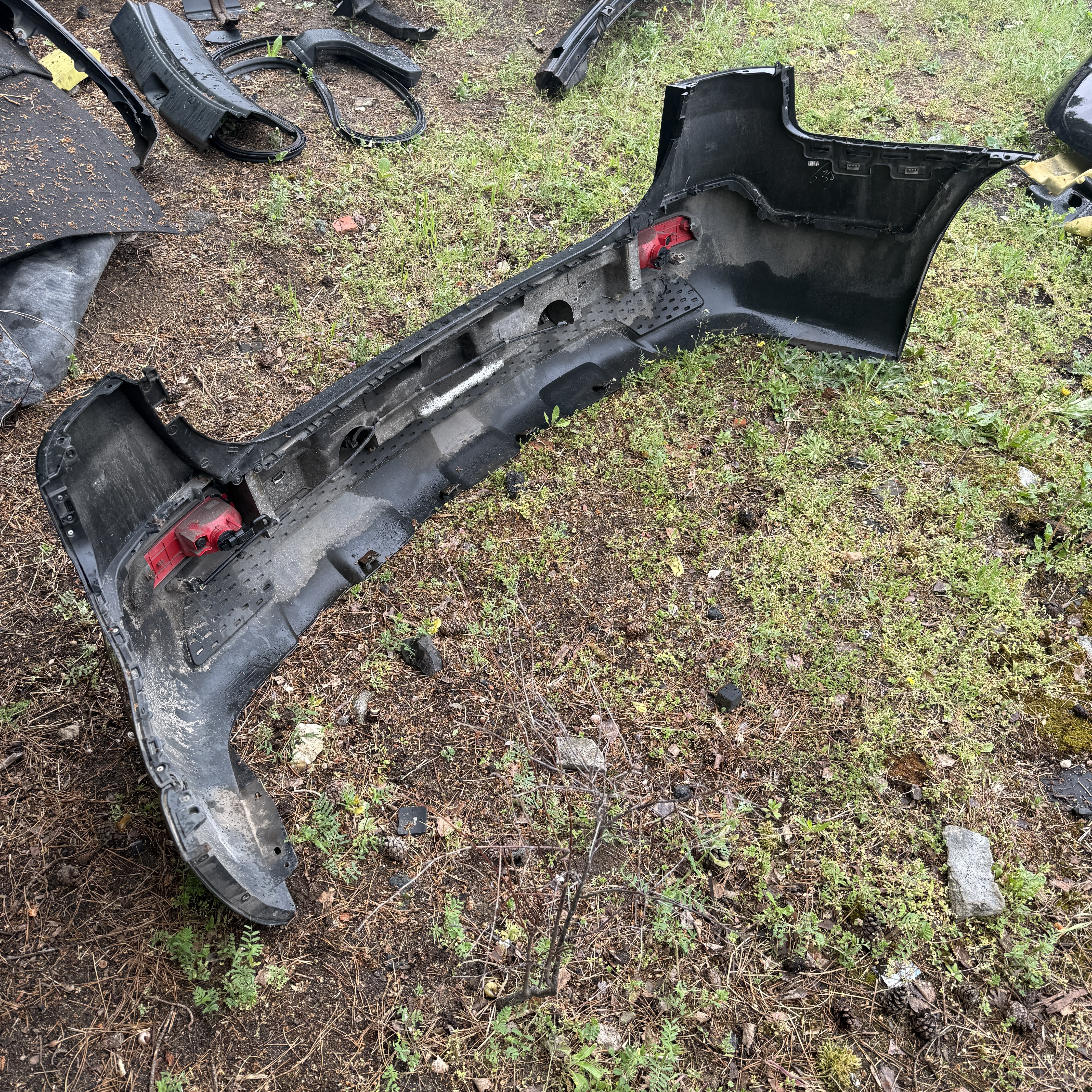 Zderzak tylny tył kolor EB Kia Sorento II 2012r UK