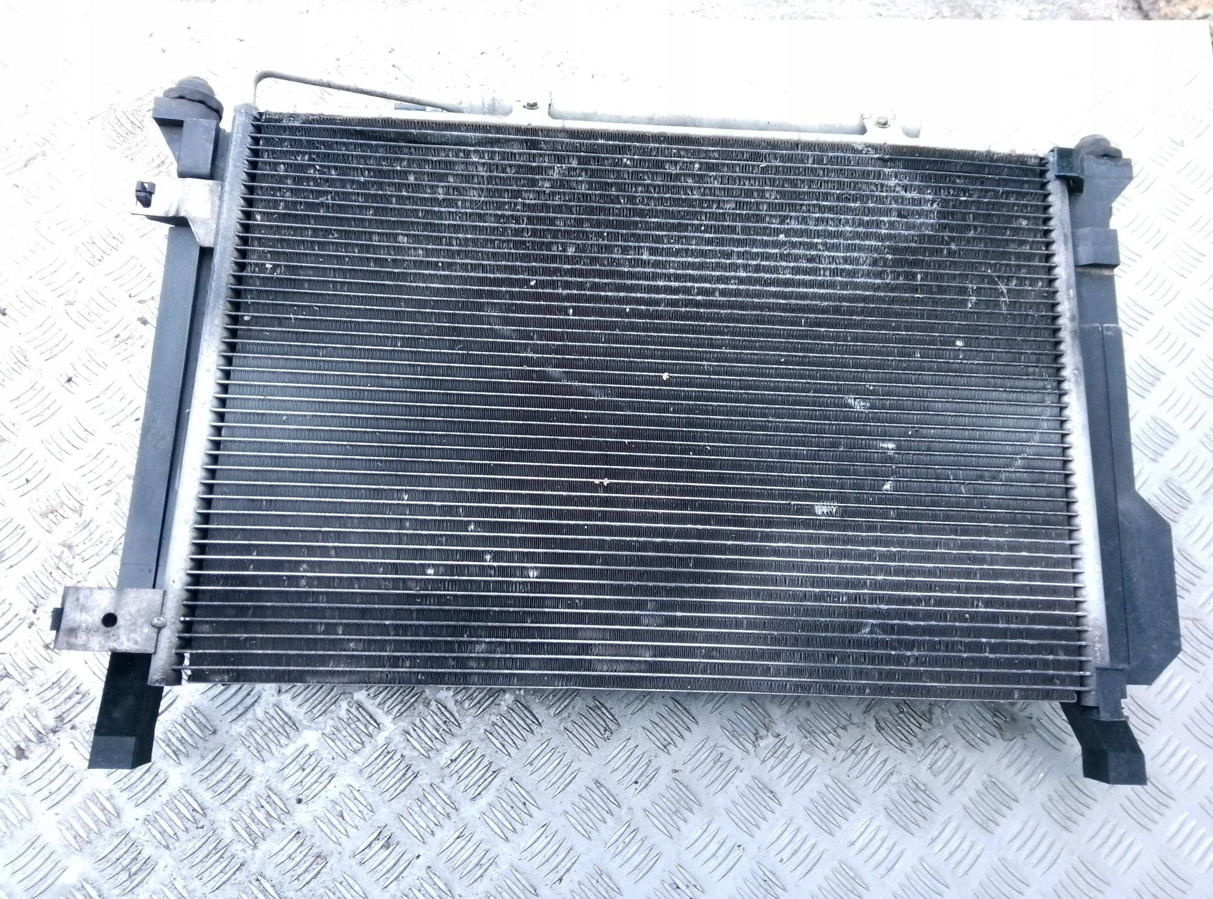 Mercedes-Benz A W169 2012 1.5 benzyna Chłodnica Komplet Chłodnic - obrazek 7