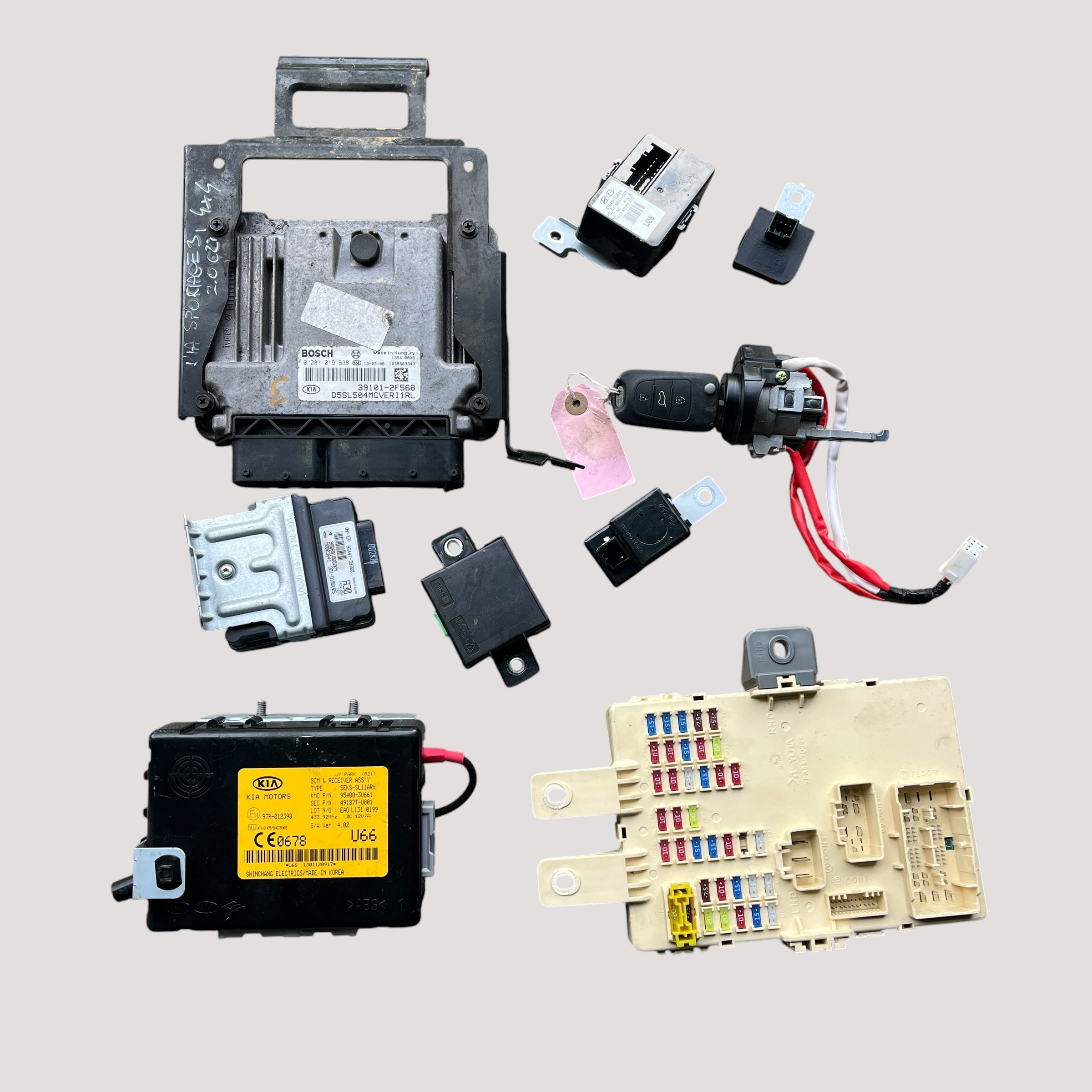 Zestaw startowy ECU 39101-2F568 Kia Sportage III 2.0 CRDi 4x4