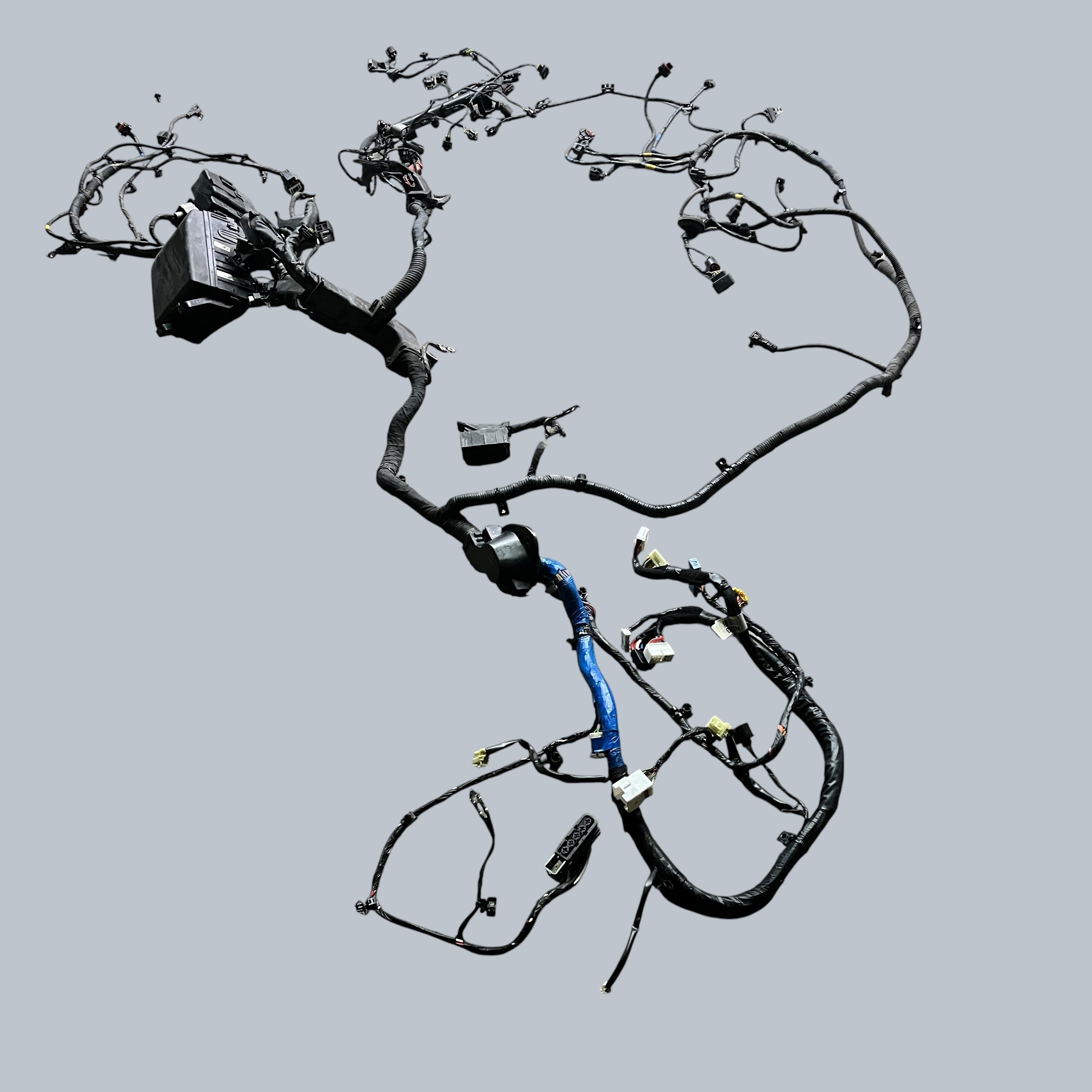Wiązka silnika ze skrzynką bezpieczników 91435-3U234 Kia Sportage III 2.0 CRDi