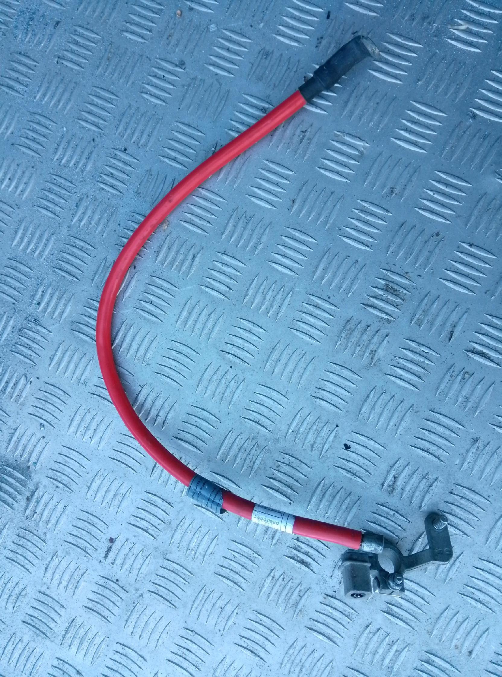 BMW X3 F25 KLEMA PLUSOWA AKUMULATORA 6112 9225099