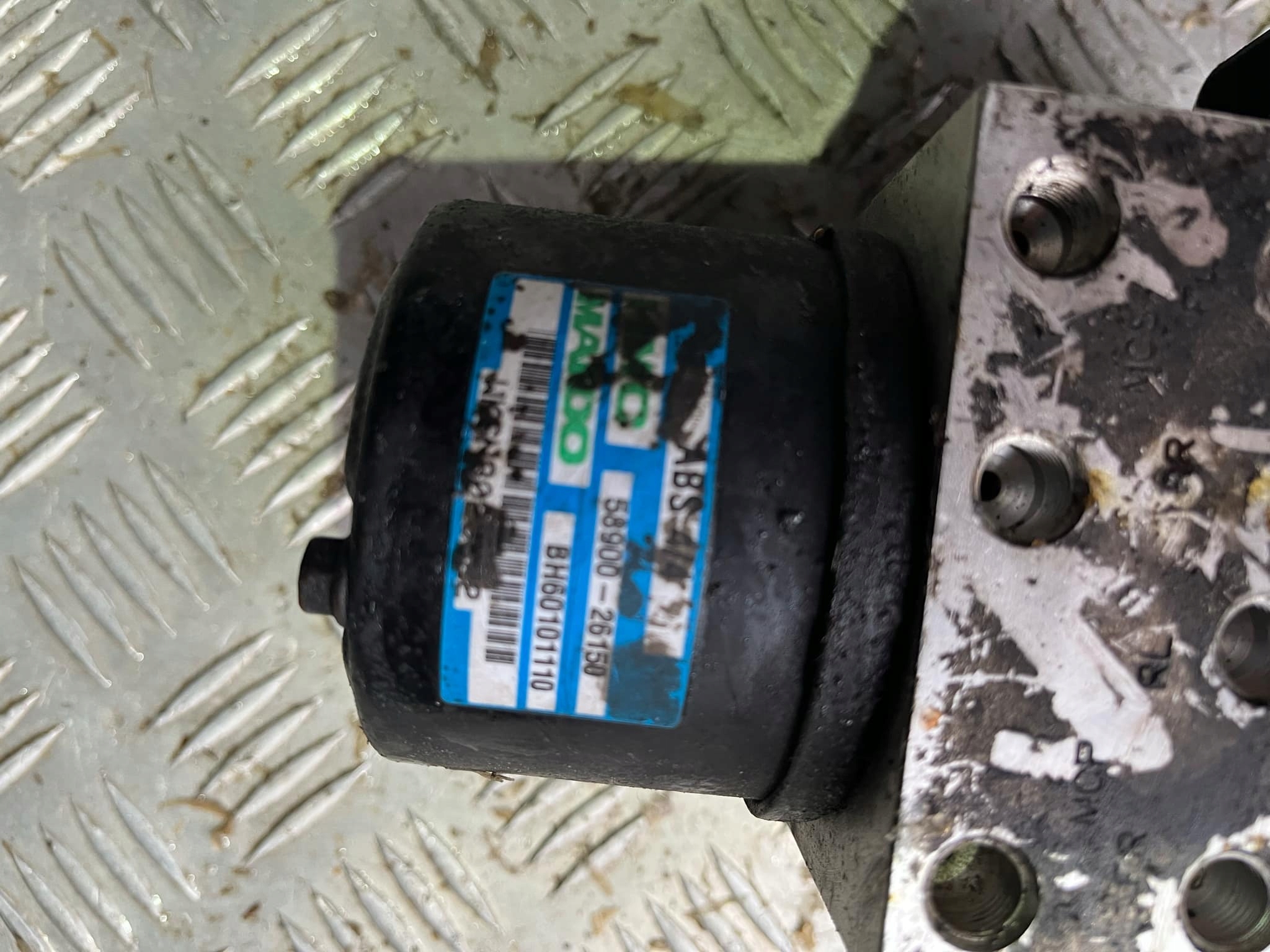 POMPA ABS 58900-26050 HYUNADI SANTA FE 1 i 2.0 CDRI 125 KM 00-06