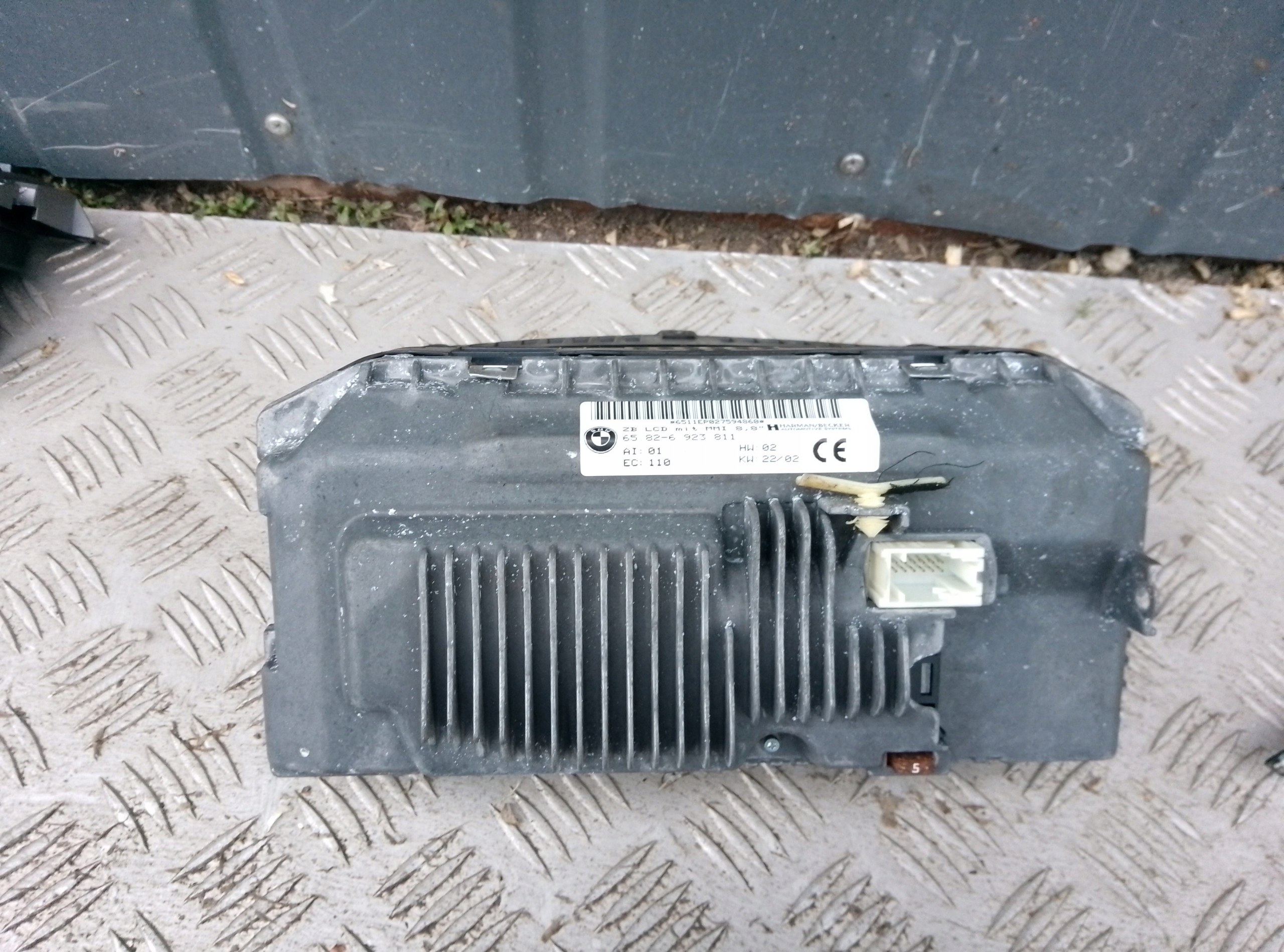 BMW E65 E66 Monitor 6923811