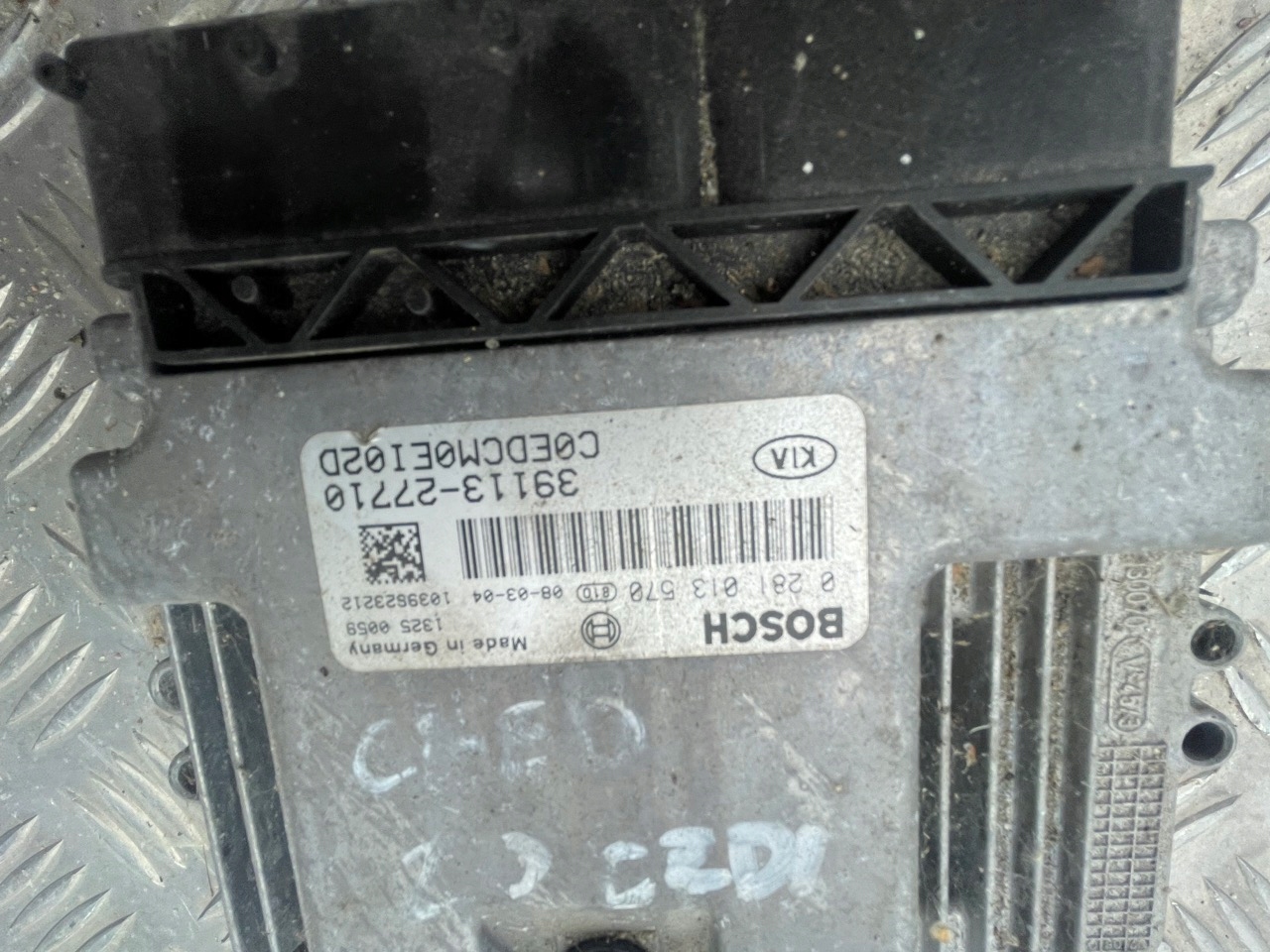 Komputera Sterownik Silnika Kia Ceed 2.0 crdi 2007-2012r - obrazek 2