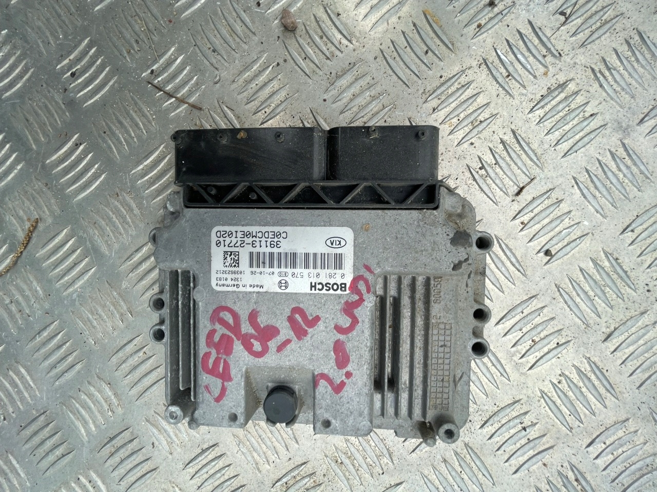 Komputera Sterownik Silnika Kia Ceed 2.0 crdi 2007-2012r
