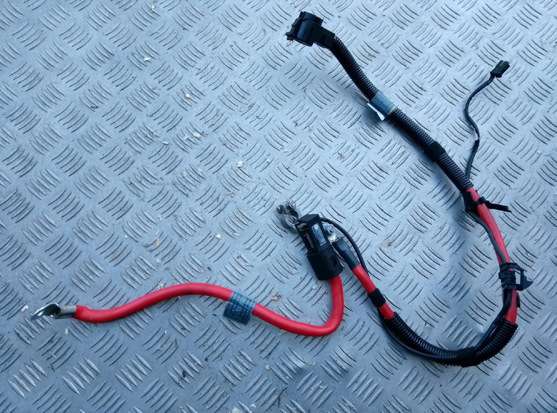 BMW 7 E65 / E66 KLEMA PLUSOWA Kabel plus akumulatora 6112 6904905