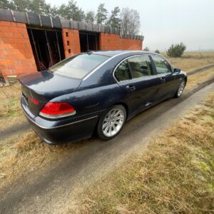 Błotnik tył ćwiartka lewy prawy BMW 7 E65 2002-2006r części