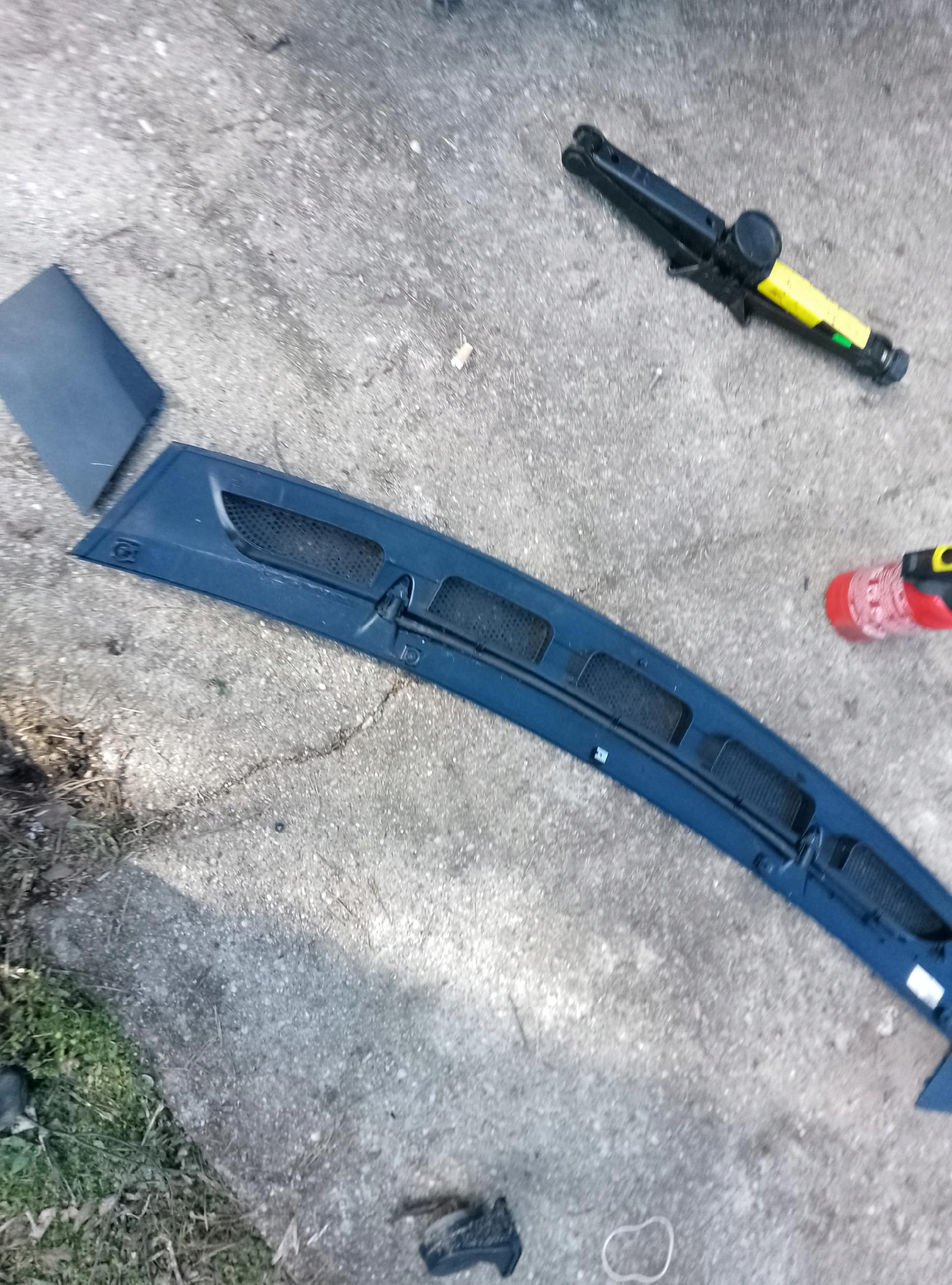 MERCEDES W169 LIFT PODSZYBIE PLASTIK NA MASKĘ EUROPA - obrazek 2