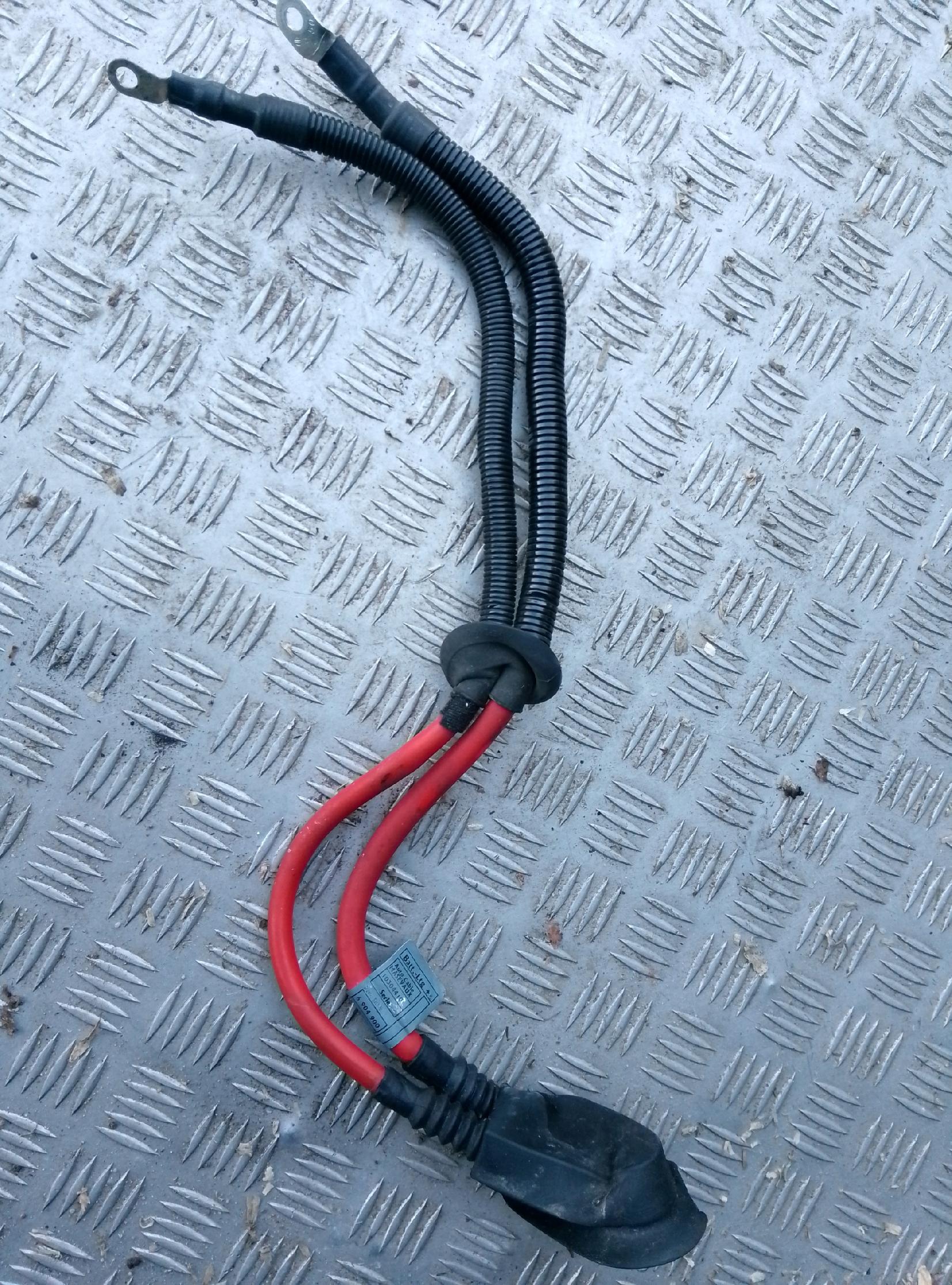 BMW 7 E65 / E66 Kabel plus akumulatora 6112 6904900