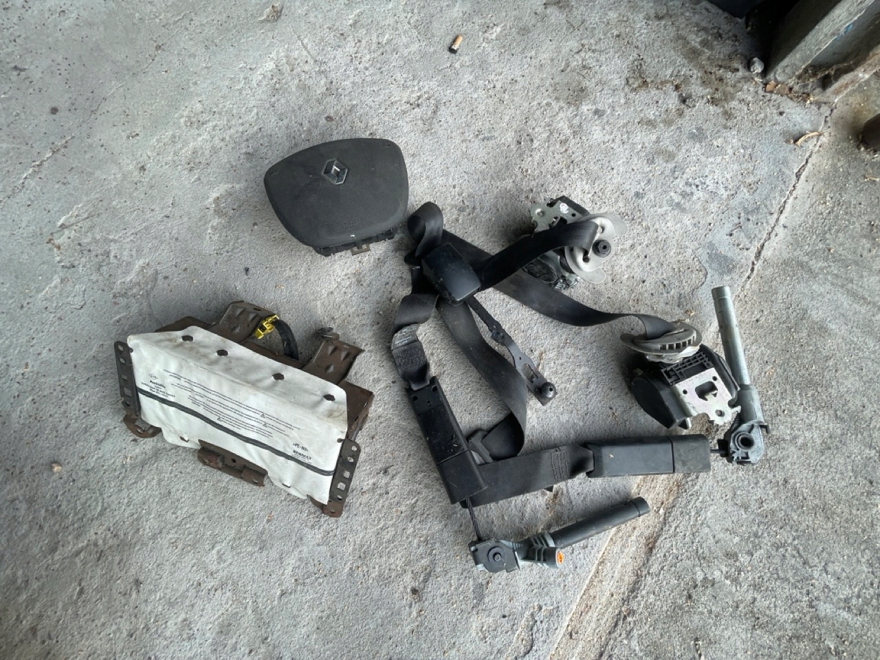 PODUSZKI POWIETRZNE AIRBAG KIEROWCY PASY KOMPLET RENAULT LAGUNA III 3