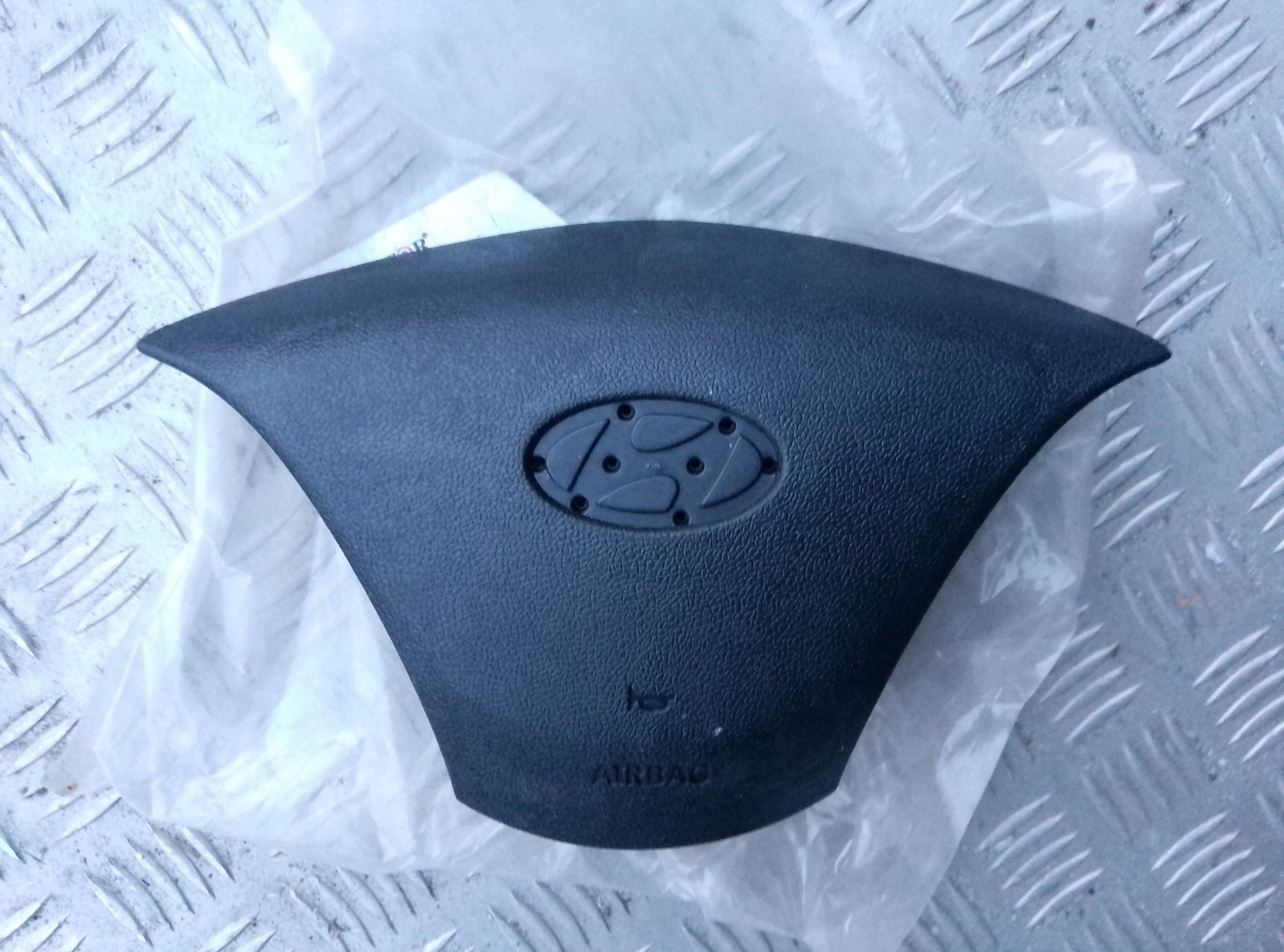 ZAŚLEPKA PODUSZKI PODUSZKA AIR BAG KIEROWCY HYUNDAI I30 2012-2016R