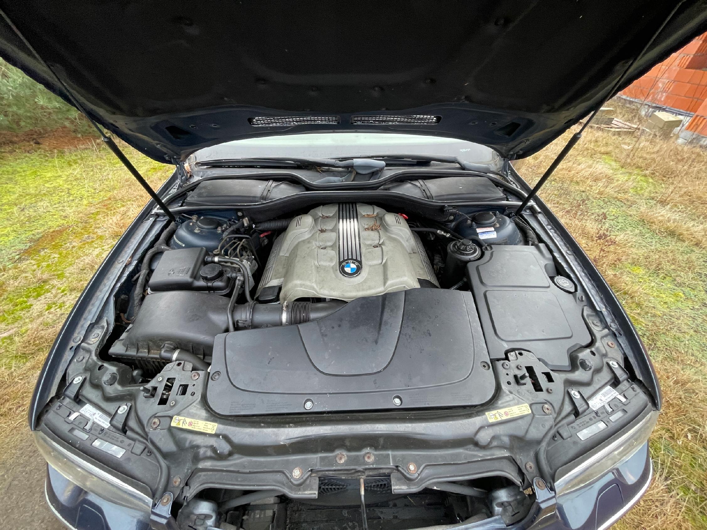 Mcpherson mcperson zwrotnica przód lewy BMW E65 4.4 V8 745i 4.4 V8 01-05