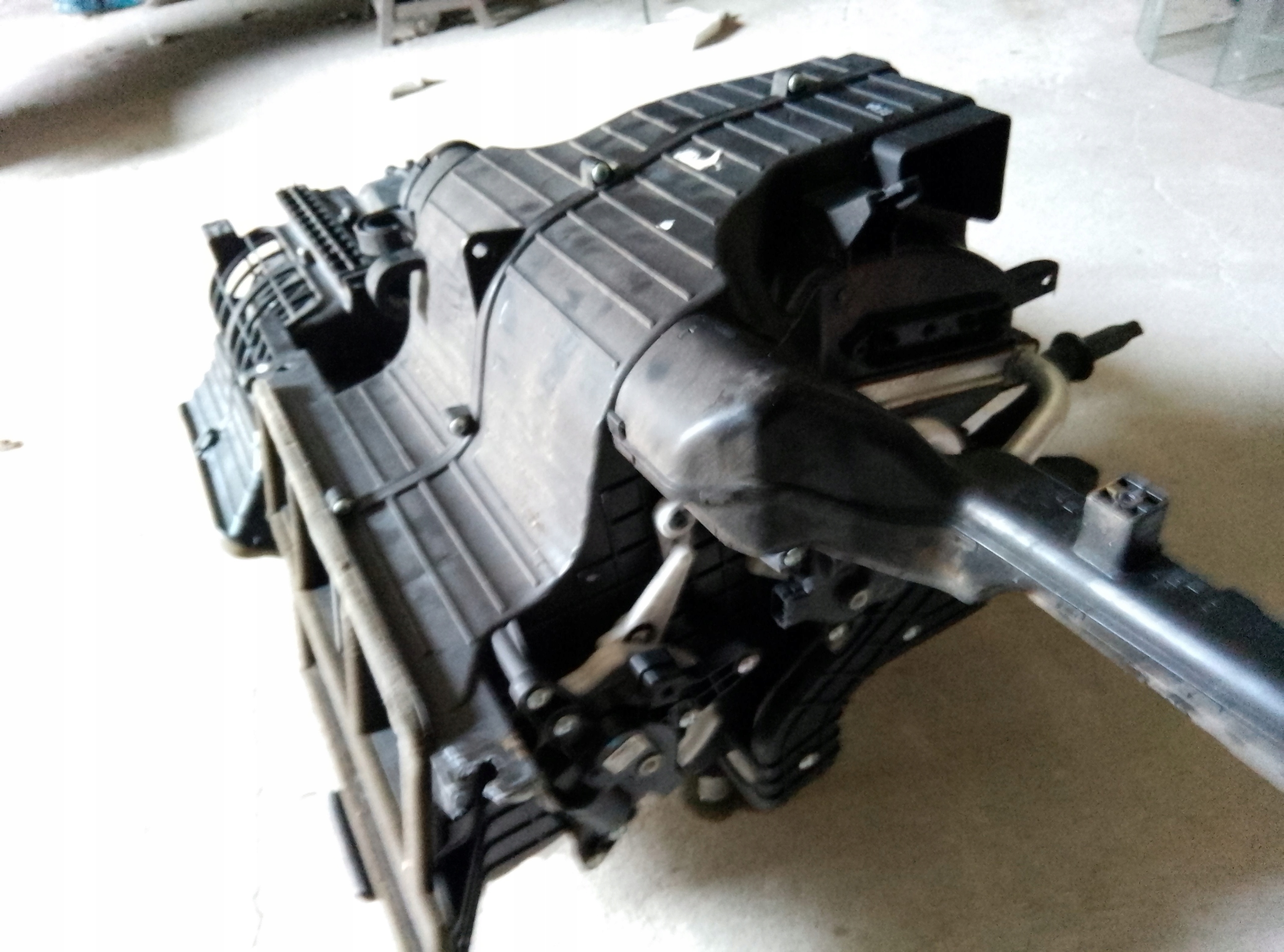 NAGRZEWNICA KOMPLETNA KIA SPORTAGE 3 2010-2015R EUROPA - obrazek 6
