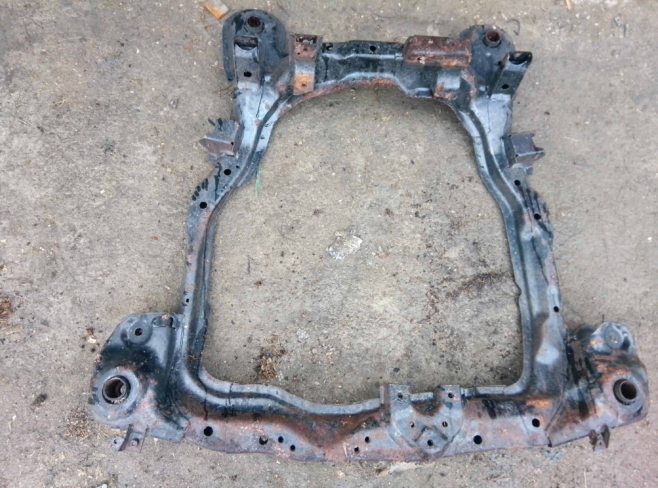 SANKI WÓZEK KOŁYSKA SILNIKA TAWERS HYUNDAI TUCSON I 2.0 CRDI 04-10r. EU - obrazek 2