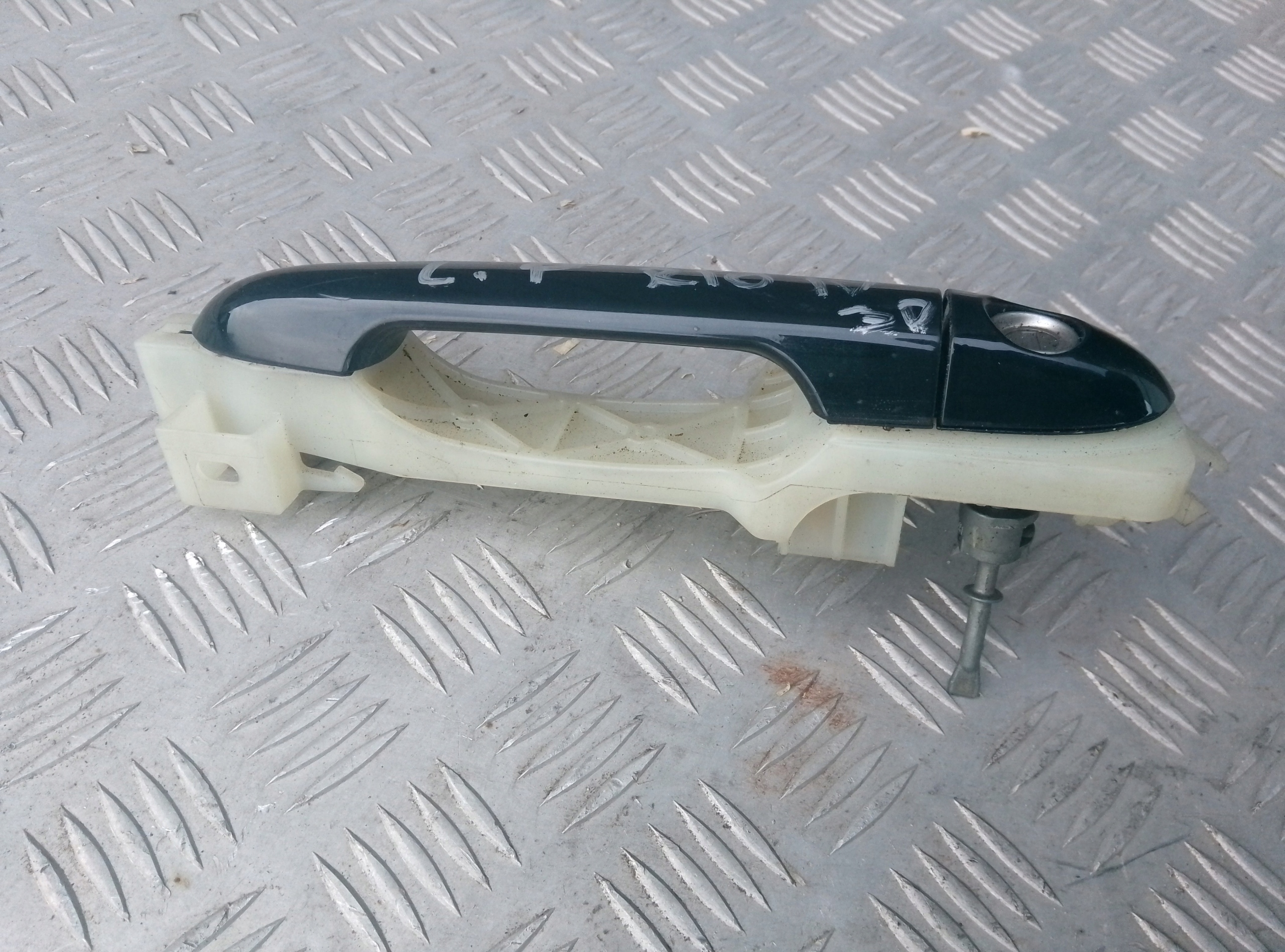 KLAMKA LEWA DZRWI KOMPLETNA KIA RIO IV 2010-2015R 3D Z ZAMKIEM EUROPA - obrazek 3