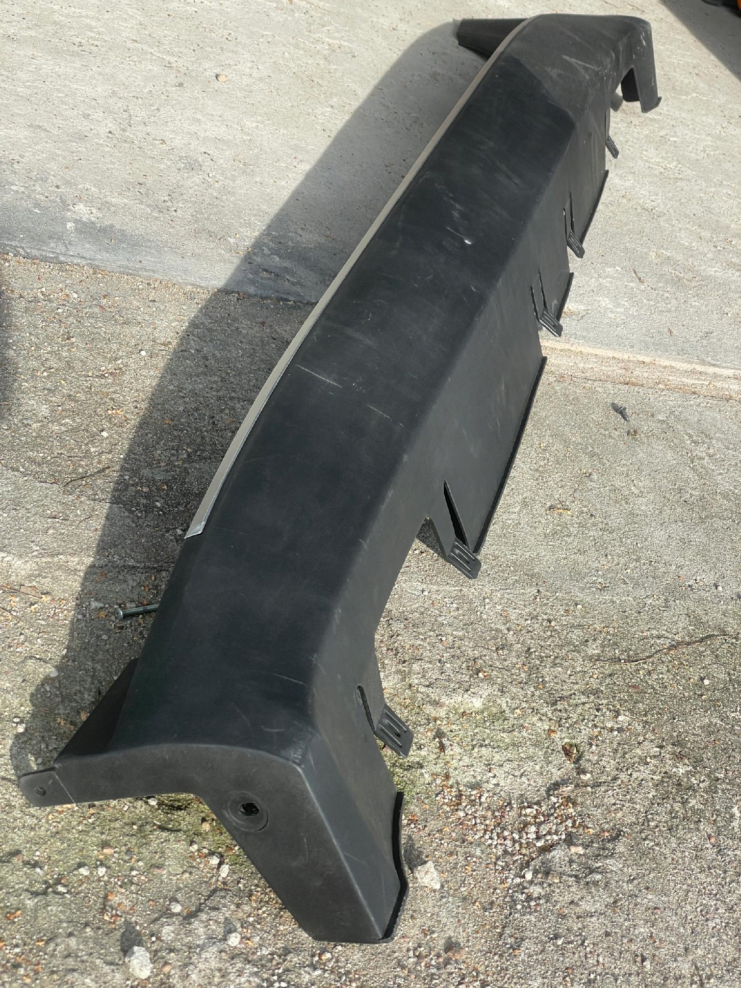 Stopnień podest listwa progowa Lewa Hyundai IX35 2010-2015r - obrazek 2