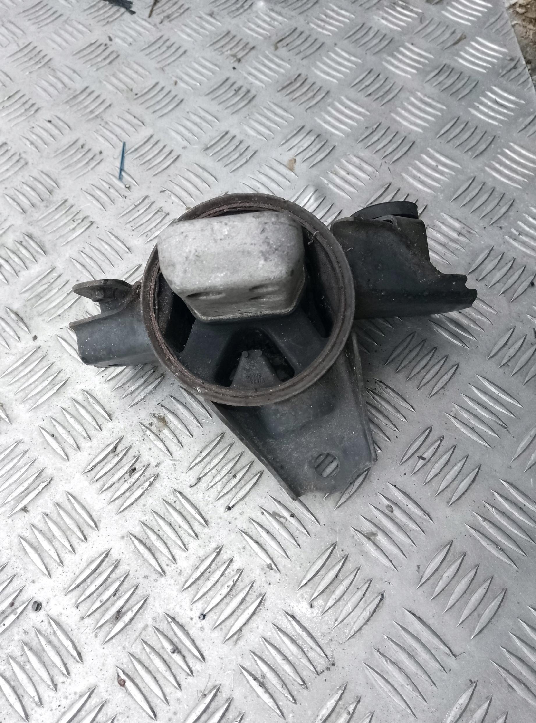 ŁAPA PODUSZKA SILNIKA HYUNDAI I30 2007-2012r - obrazek 6