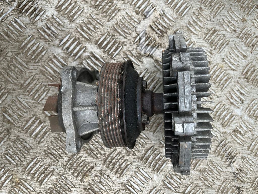 POMPA WODY + WISKOZA KIA SORENTO I 2.5 CRDI - obrazek 2