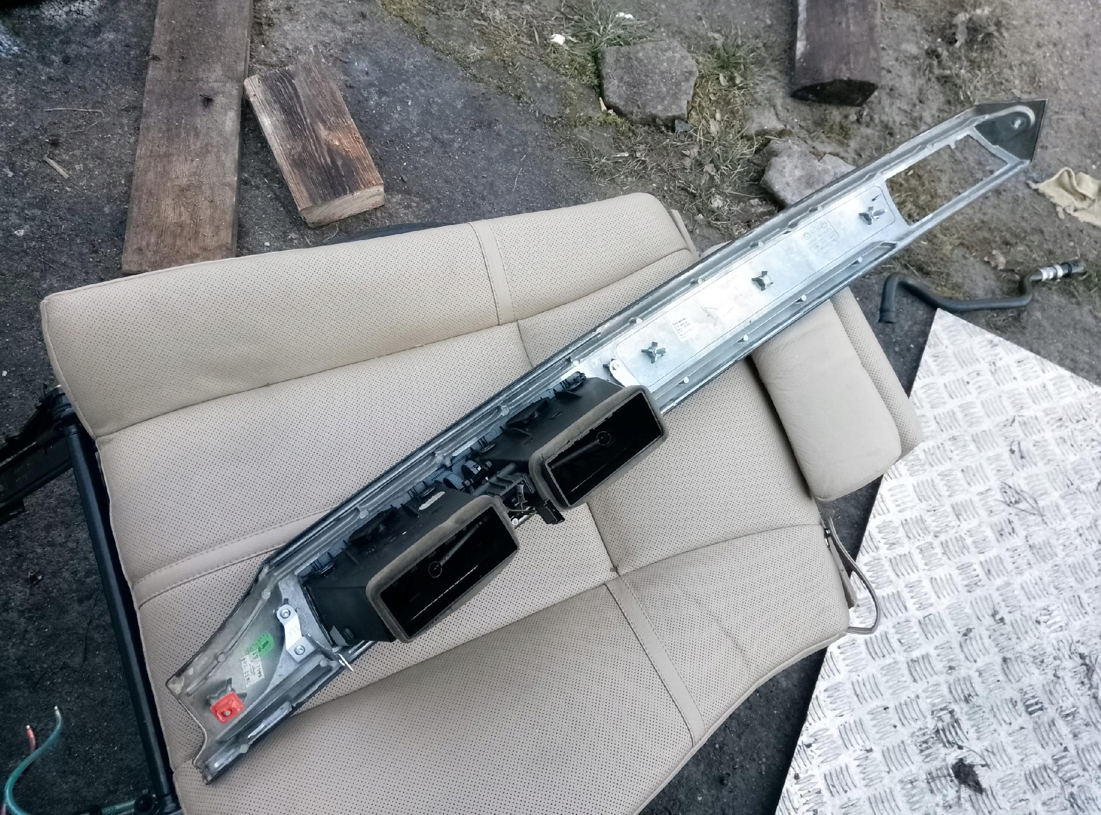 DEKOR LISTWA ŚRODKOWA DESKI KOKPITU KRATKI NAWIEWU BMW SERIA 7 E65 01-05r. - obrazek 3