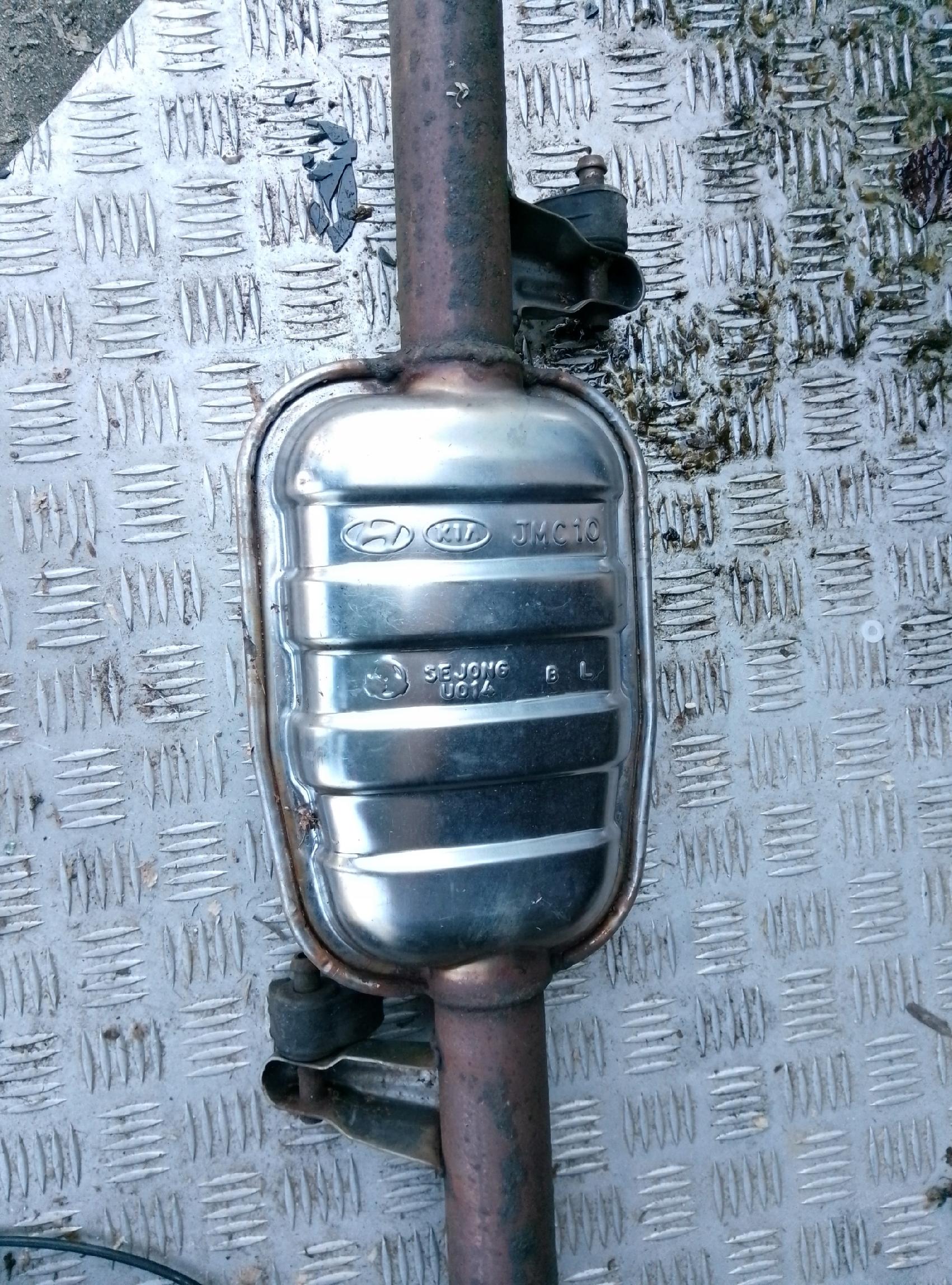 Tlumik srodkowy JMC10 KIA SPORTAGE HYUNDAI TUCSON 2.0 CVVT 16V 4×2 G4GC