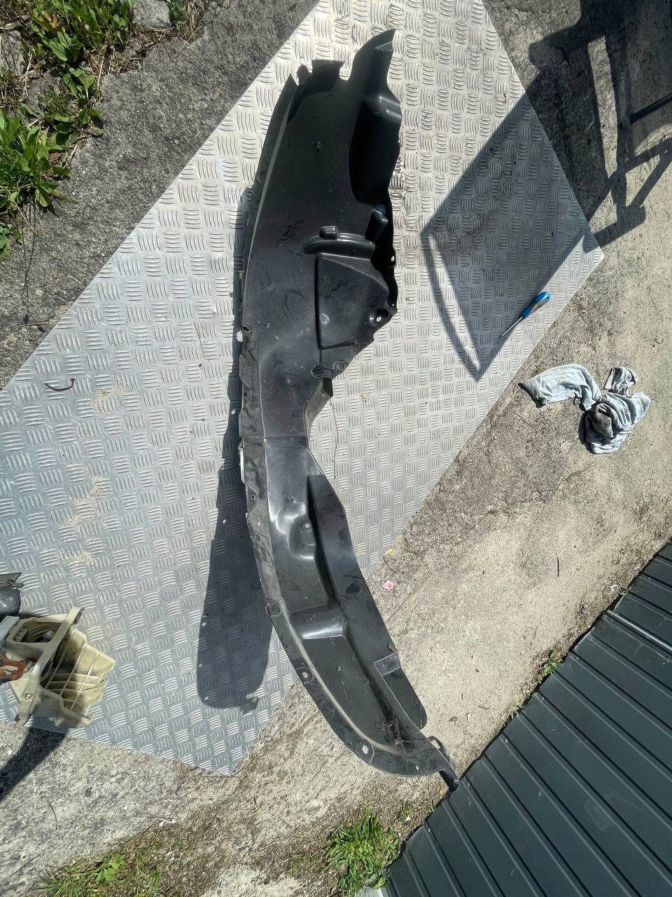 HYUNDAI TUCSON 2004-2010 NADKOLE PRAWE PRZÓD