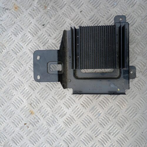 WZMACNIACZ RADIA AUDIO HYUNDAI I40 AMP-80VFR