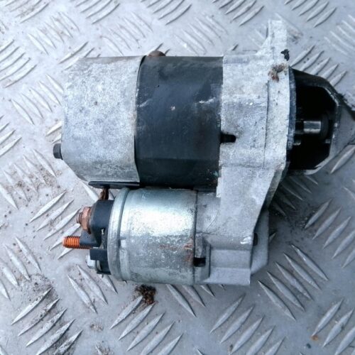 MERCEDES W169 LIFT W245 Rozrusznik W245 1.5B 0051512101