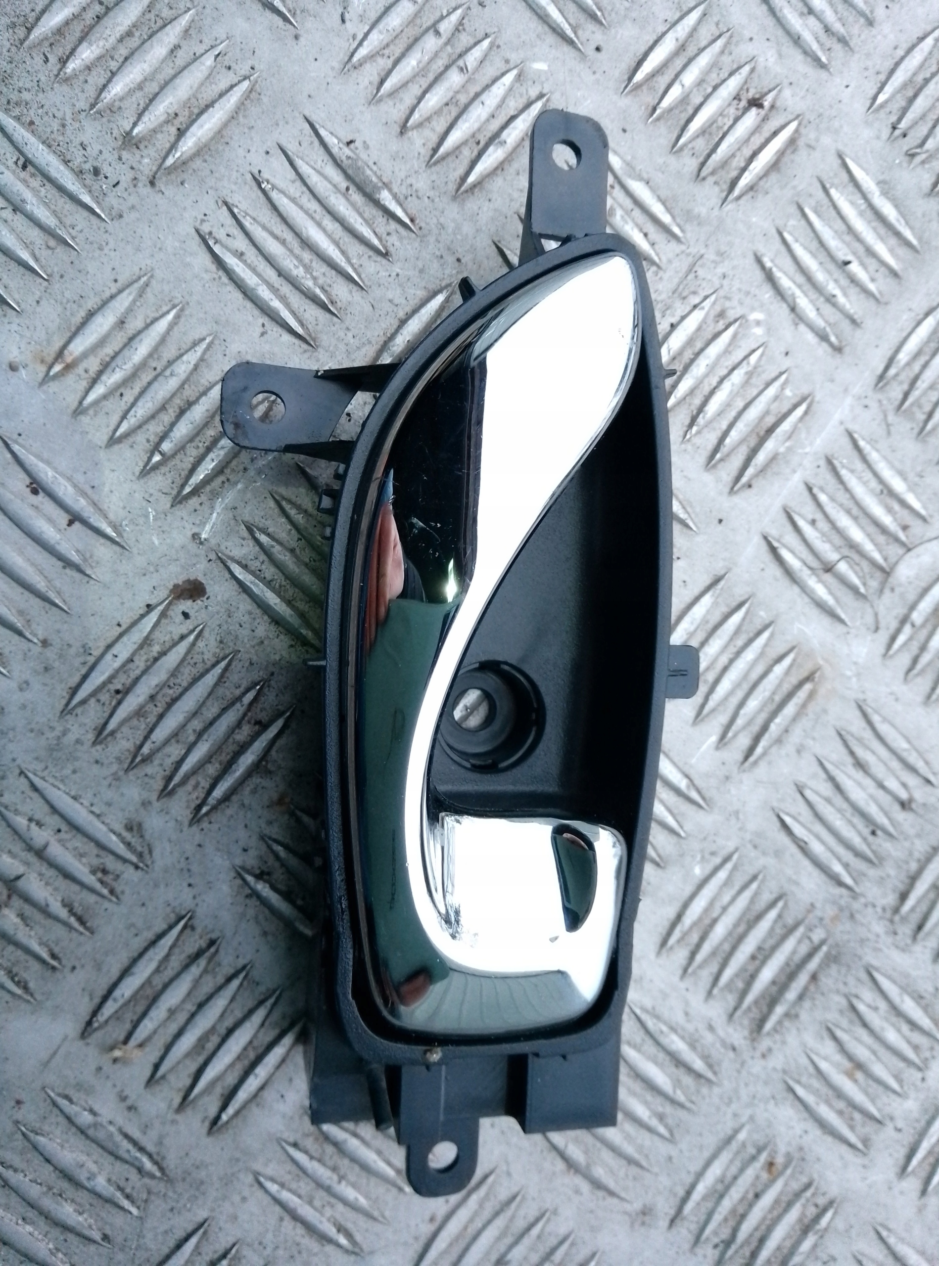 KLAMKA WEWNĘTRZNA PRAWA RENAULT KOLEOS I 2007-2012R