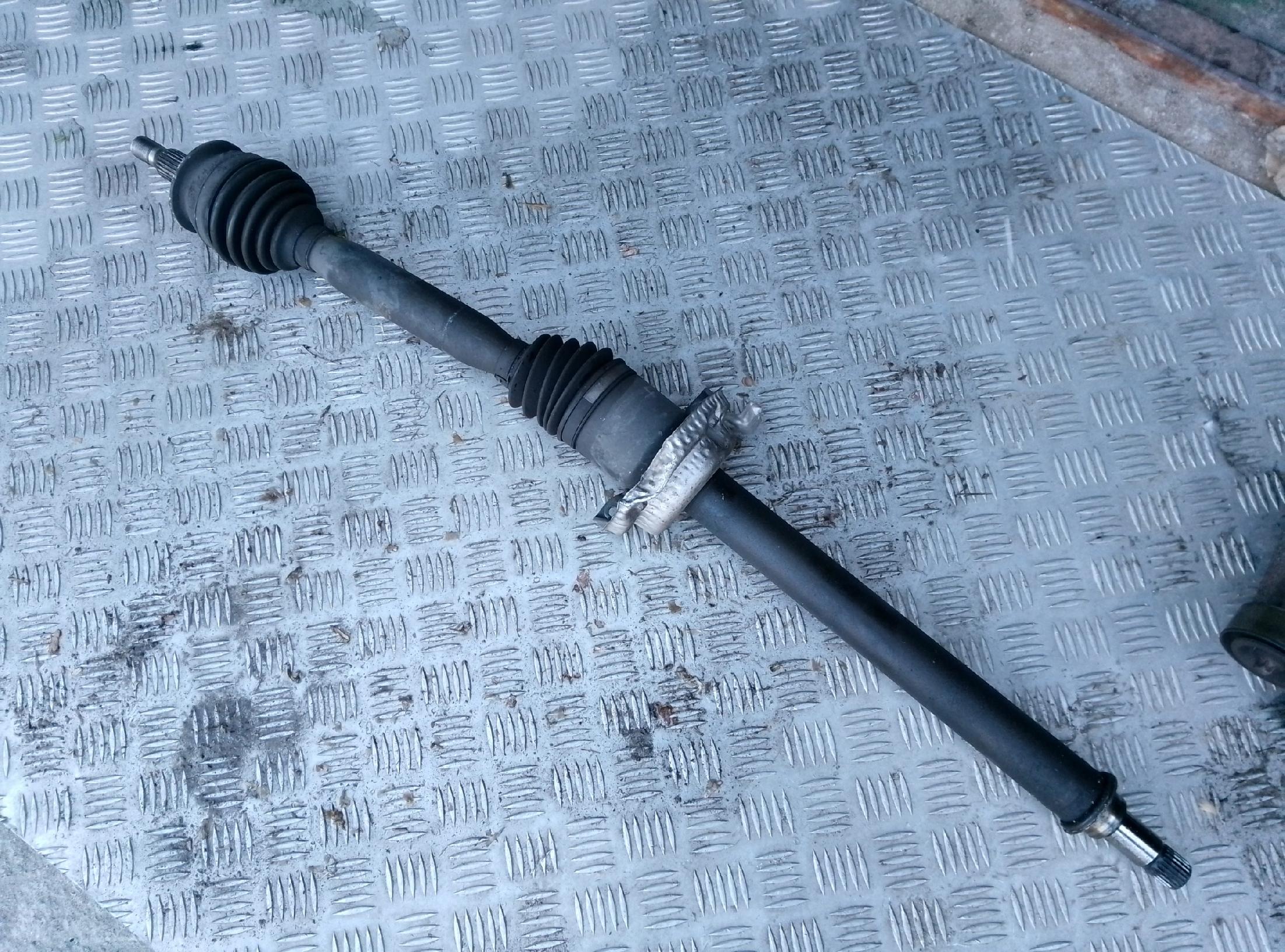 MERCEDES W169 LIFT W245 PÓŁOŚ PRAWA PRZÓD DŁUGA 1.5B PRZEGUB PRZEGUBY