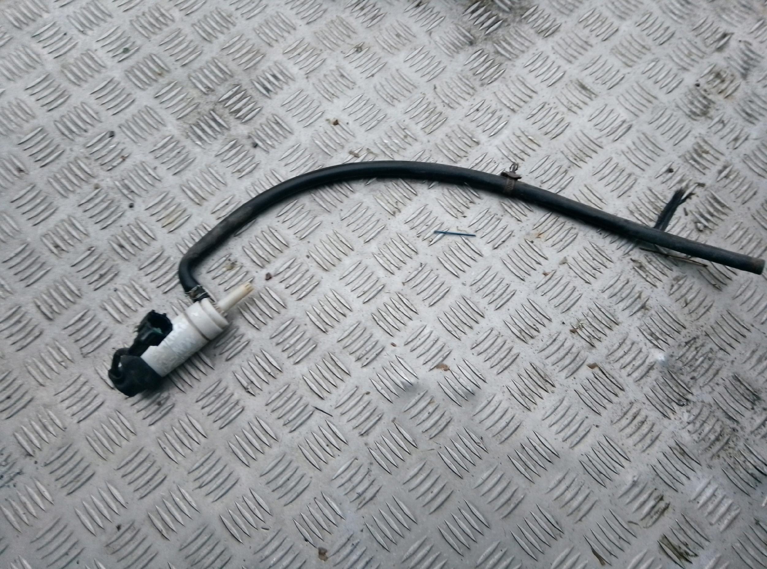 POMPKA POMPA SPRYSKIWACZA RENAULT KOLEOS I 2007-2012R - obrazek 3