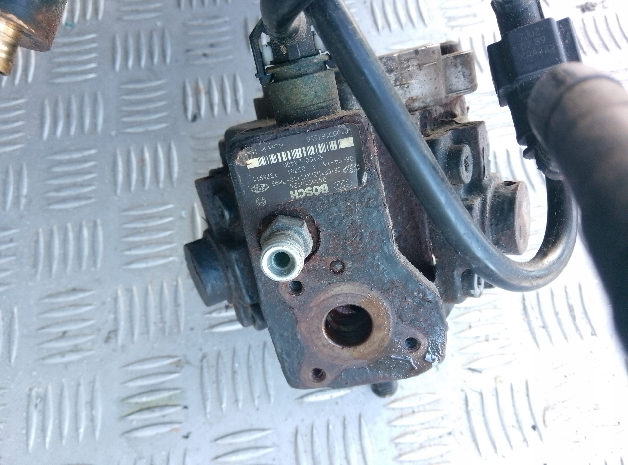 KIA CEED POMPA CISNIENIOWA WTRYSKOWA 1.6 CRDI 33100-2A400 - obrazek 5