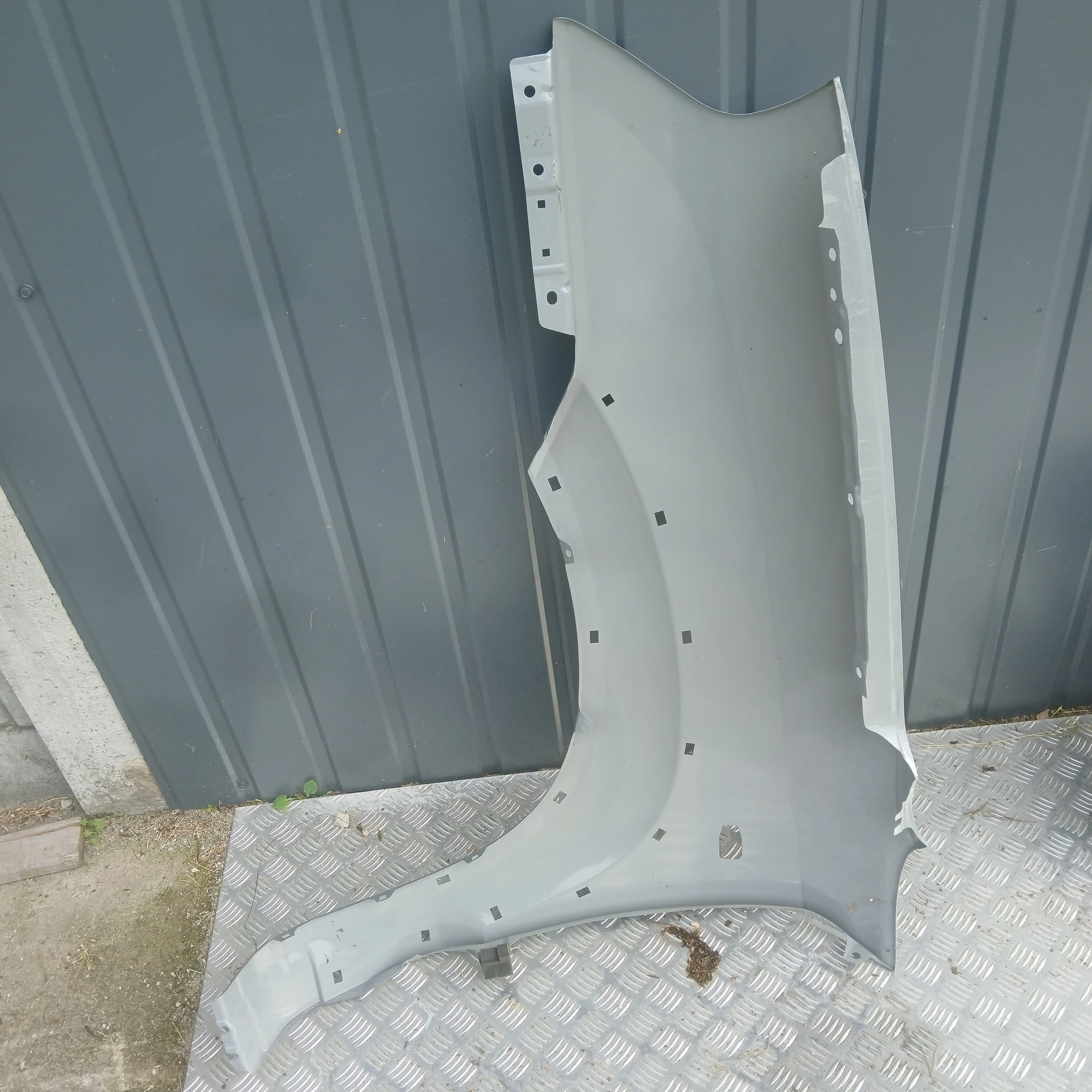 Błotnik przód przedni prawy Hyundai Tucson 1 2004-2010r - obrazek 3
