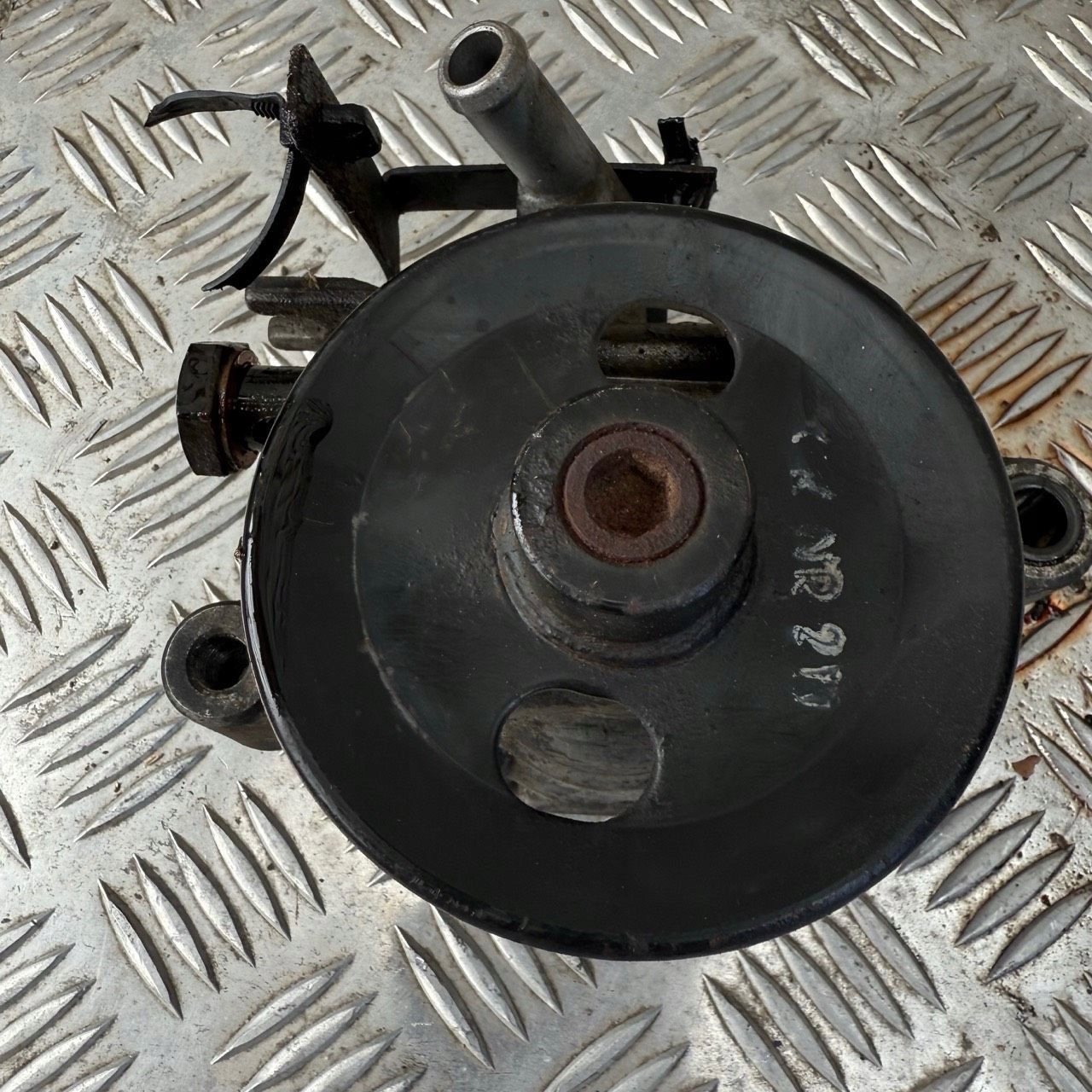 Pompa wspomagania Hyundai Tucson JM 2.0 16v 2007r G4GC 571002E000 - obrazek 3