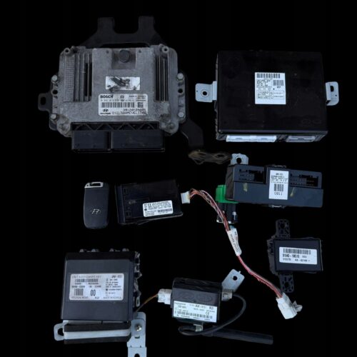 Komputer Sterownik ECU i komplet kluczy Hyundai ix35 2013r 1.7 CRDI