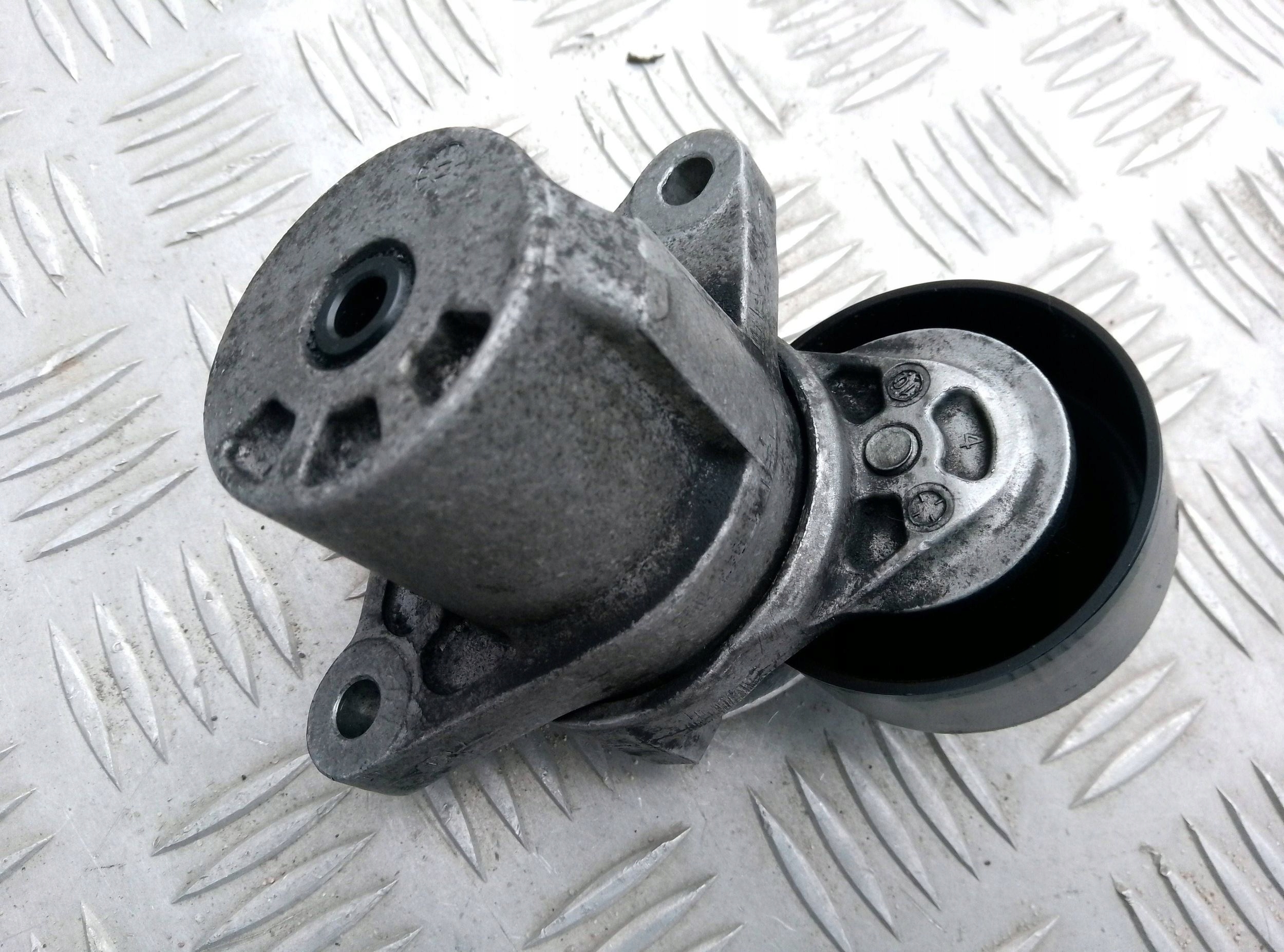 KIA Sportage 2015 1685cm3 Napinacz paska alternatora 25281-2A200 - obrazek 8