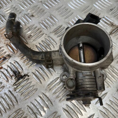 Zawór przepustnicy Przepustnica Hyundai Tucson JM 2007r 2.0 16V 3517022600