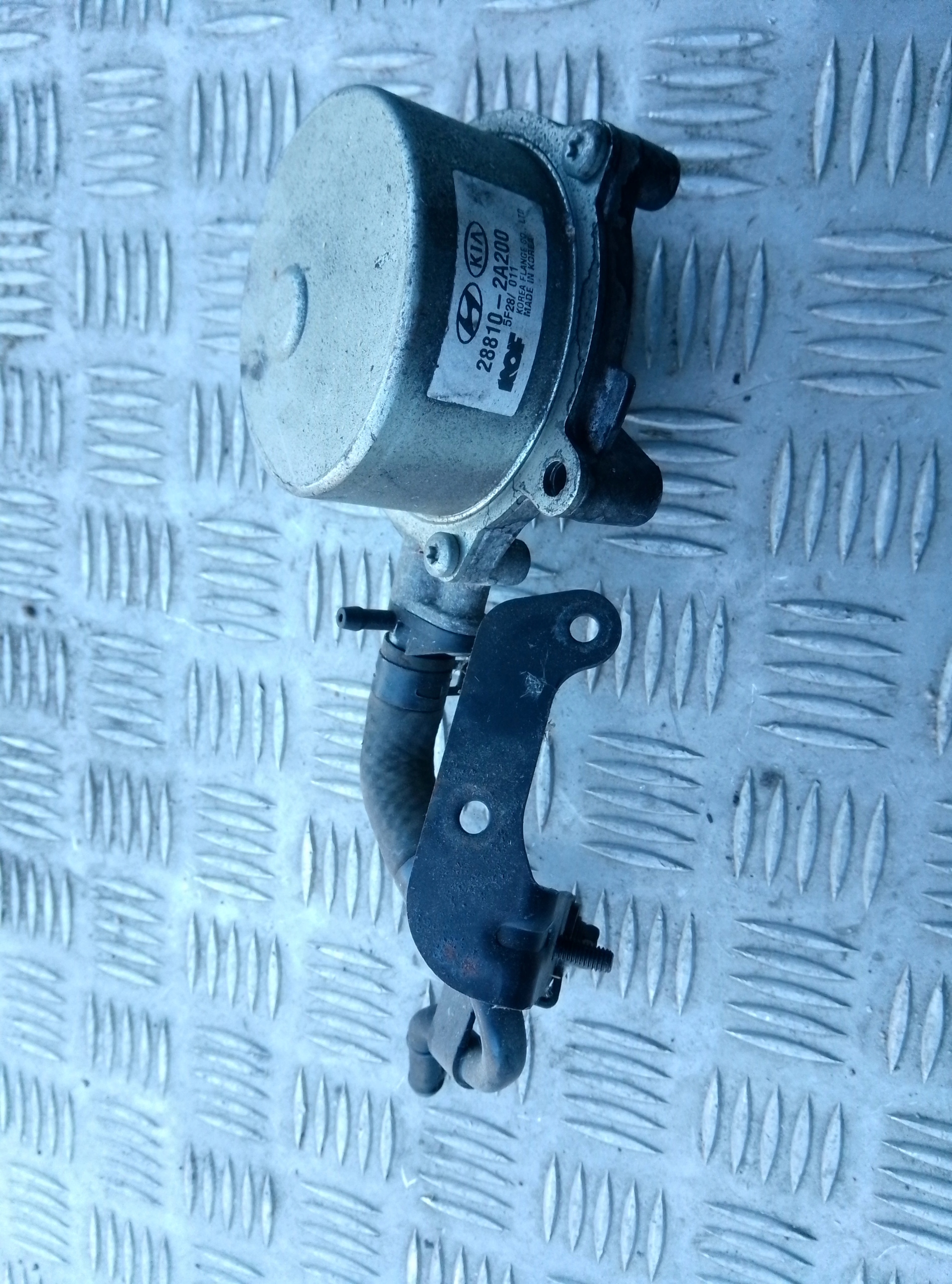 28810-2A200 POMPA VACUM KIA RIO II CERATO HYUNDAI GETZ MATRIX 1.5 CRDI - obrazek 4