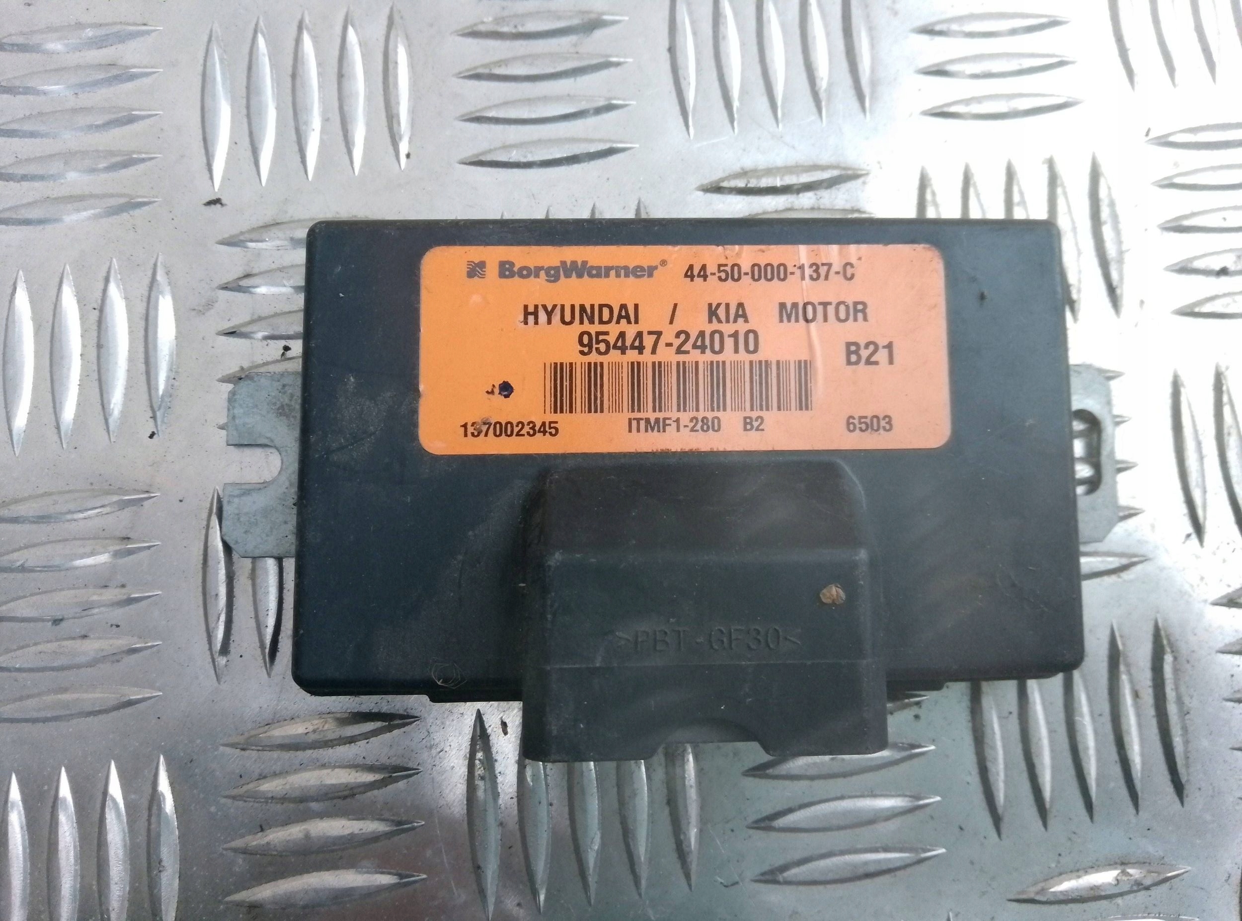 Hyundai Tucson JM 2005 2000cm3 komputer moduł sterownik 9544724010 - obrazek 2