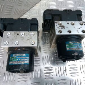 Hyundai Santa Fe 2003 2000cm3 Pompa ABS 5890026150