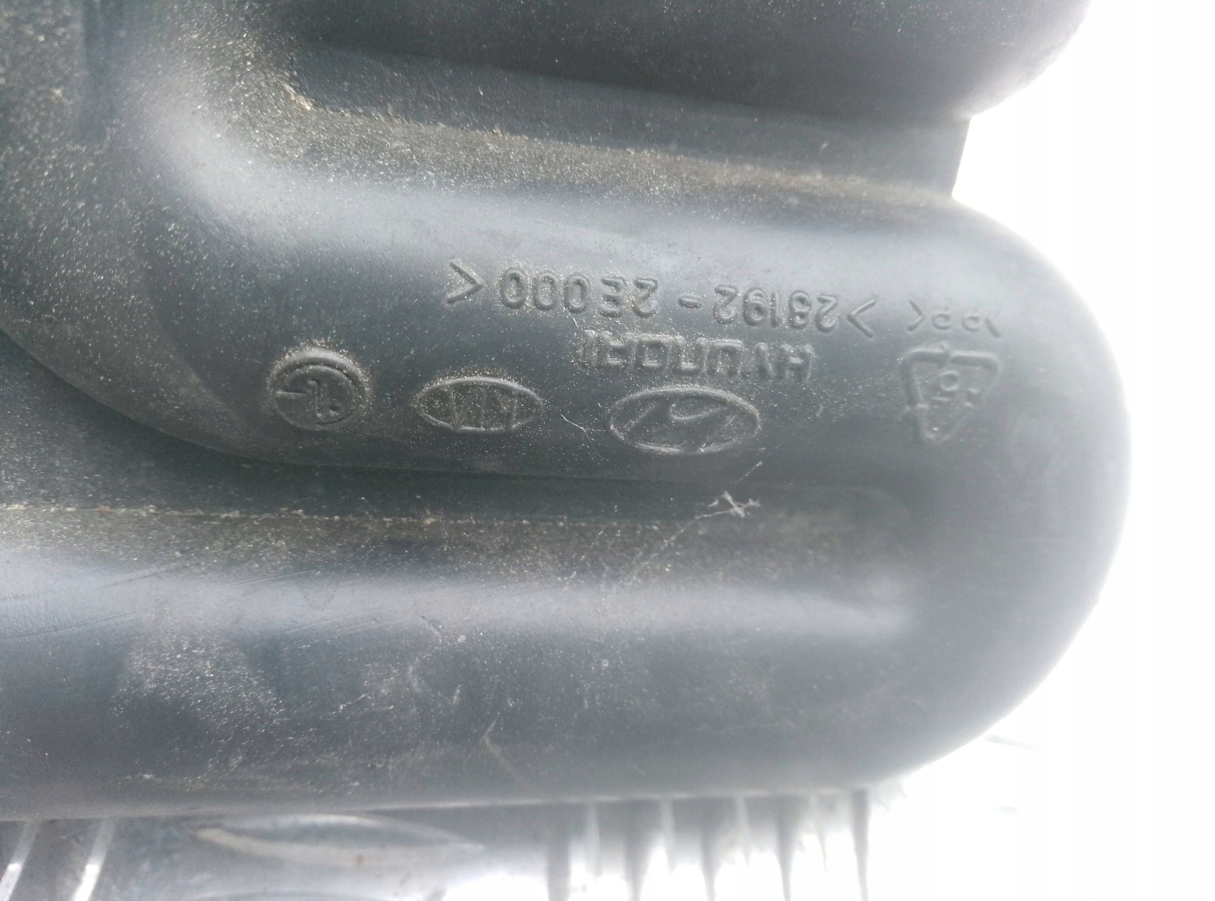 Hyundai Tucson JM 2007 2000cm3 Rura / Wąż dolotowy powietrza 281922E000 - obrazek 8
