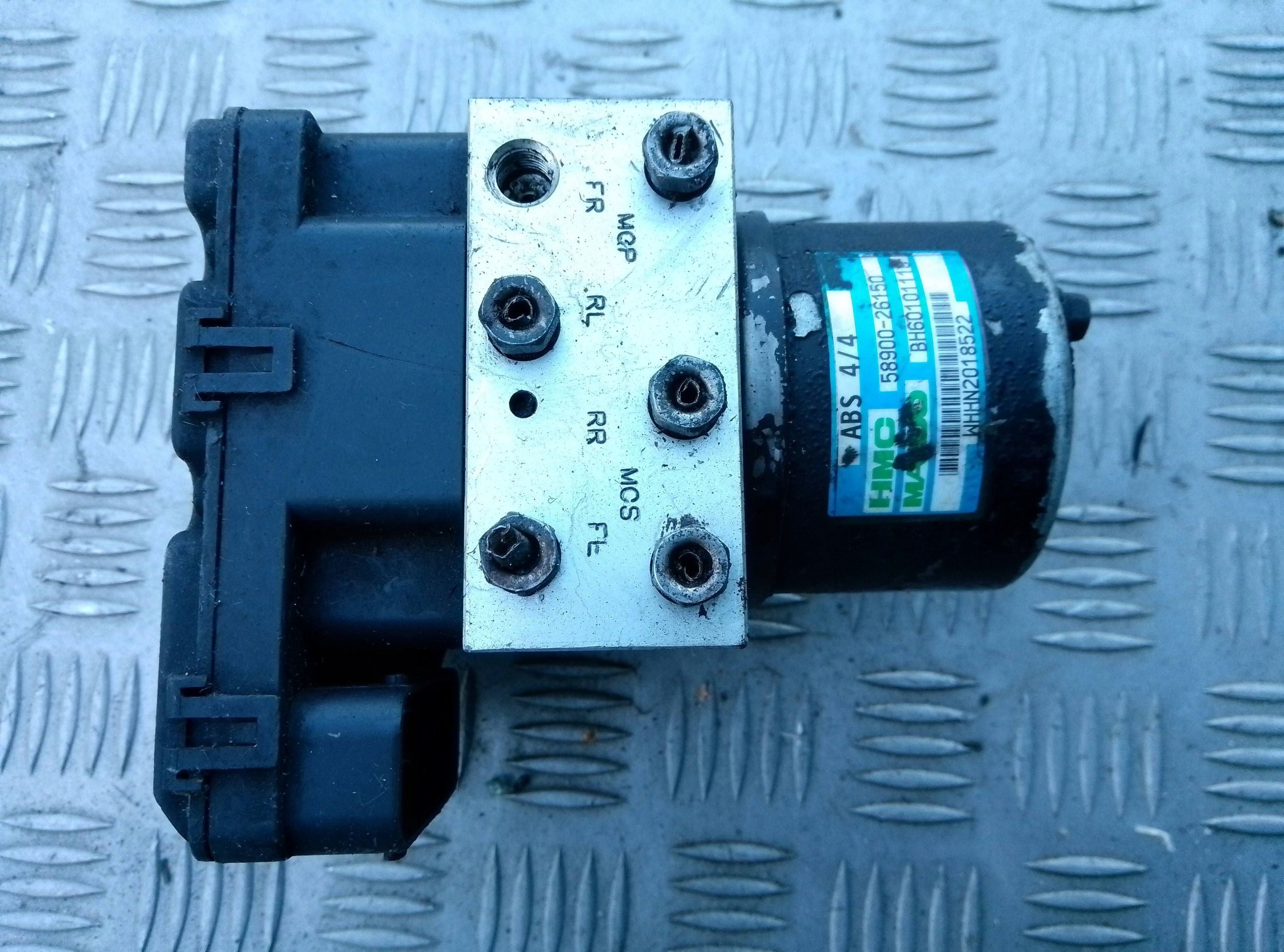 Hyundai Santa Fe 2003 Pompa ABS 2000cm3 9566026500