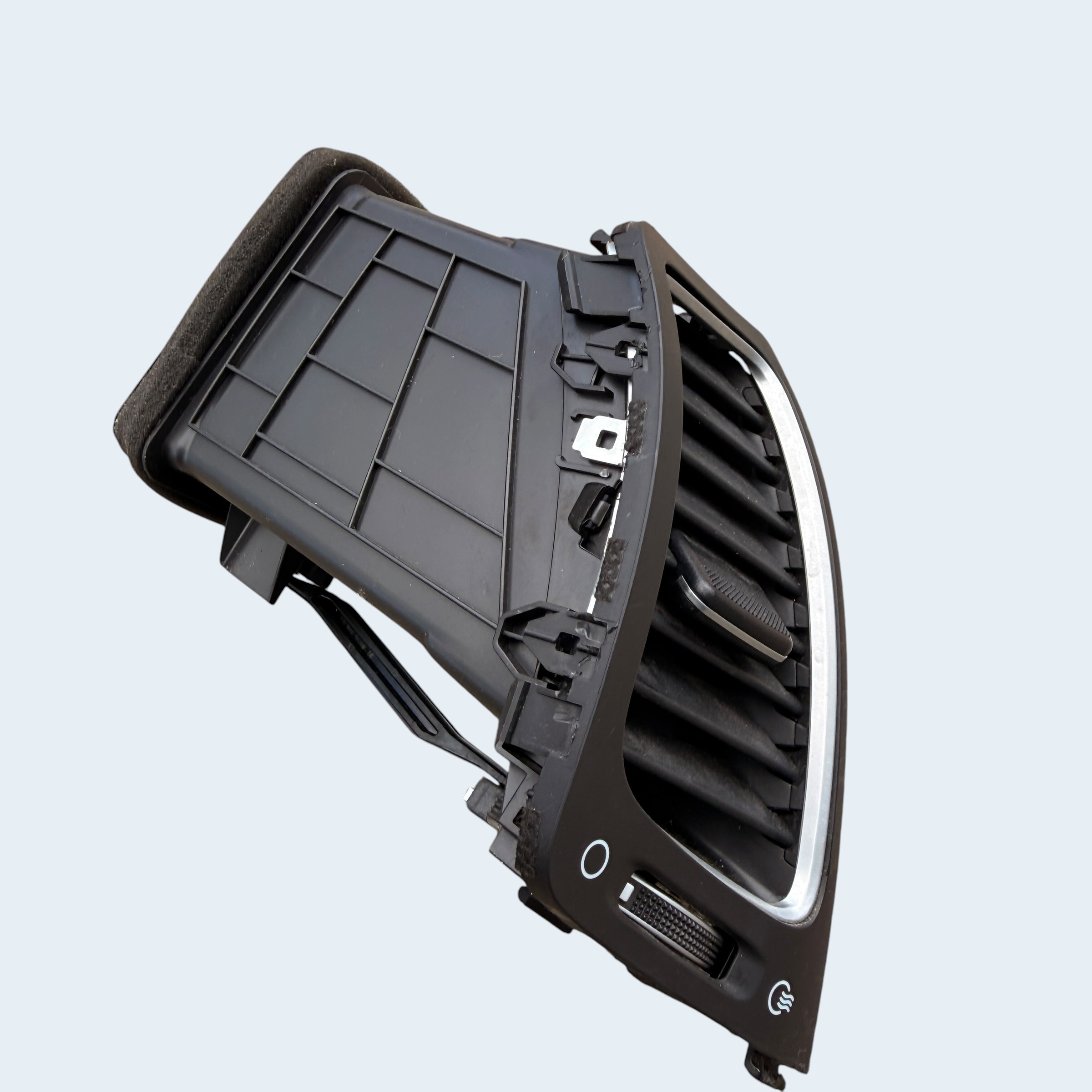Kratka nawiewu konsoli lewa Kia Sorento 2 Lift 2014r - obrazek 6