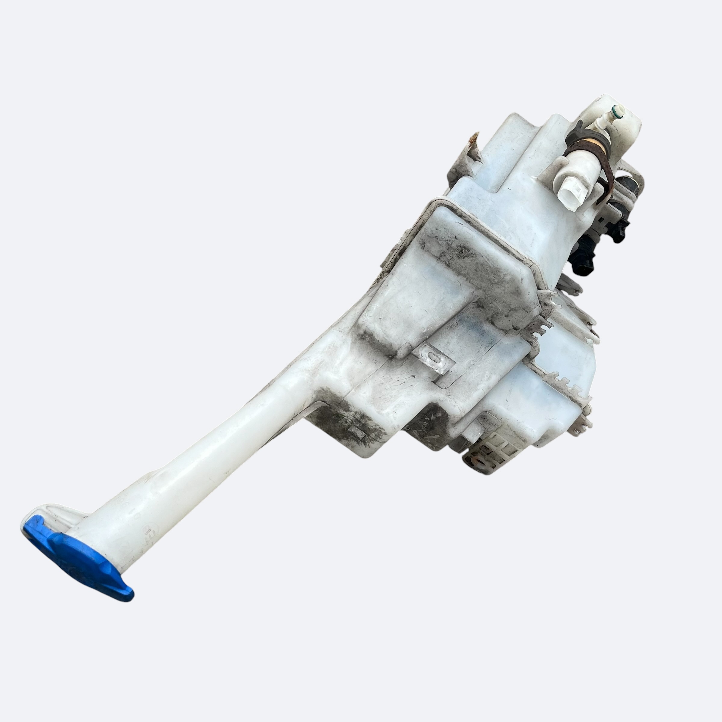 Zbiornik zbiorniczek spryskiwaczy pod xenon Kia Sportage 3 2010-2015r - obrazek 2