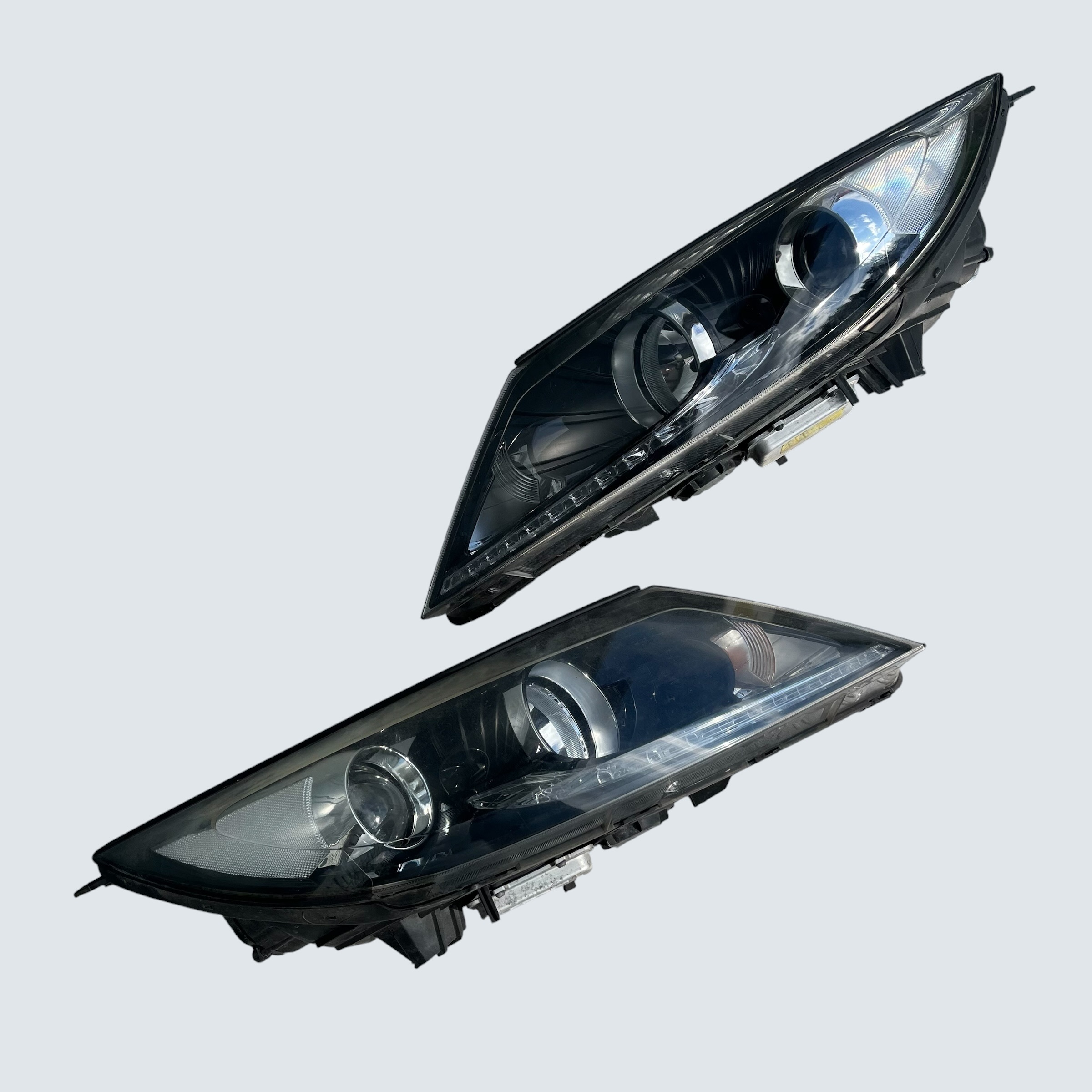 Lampy przednie komplet xenon lewa prawa reflektory Kia Sportage 3 UK