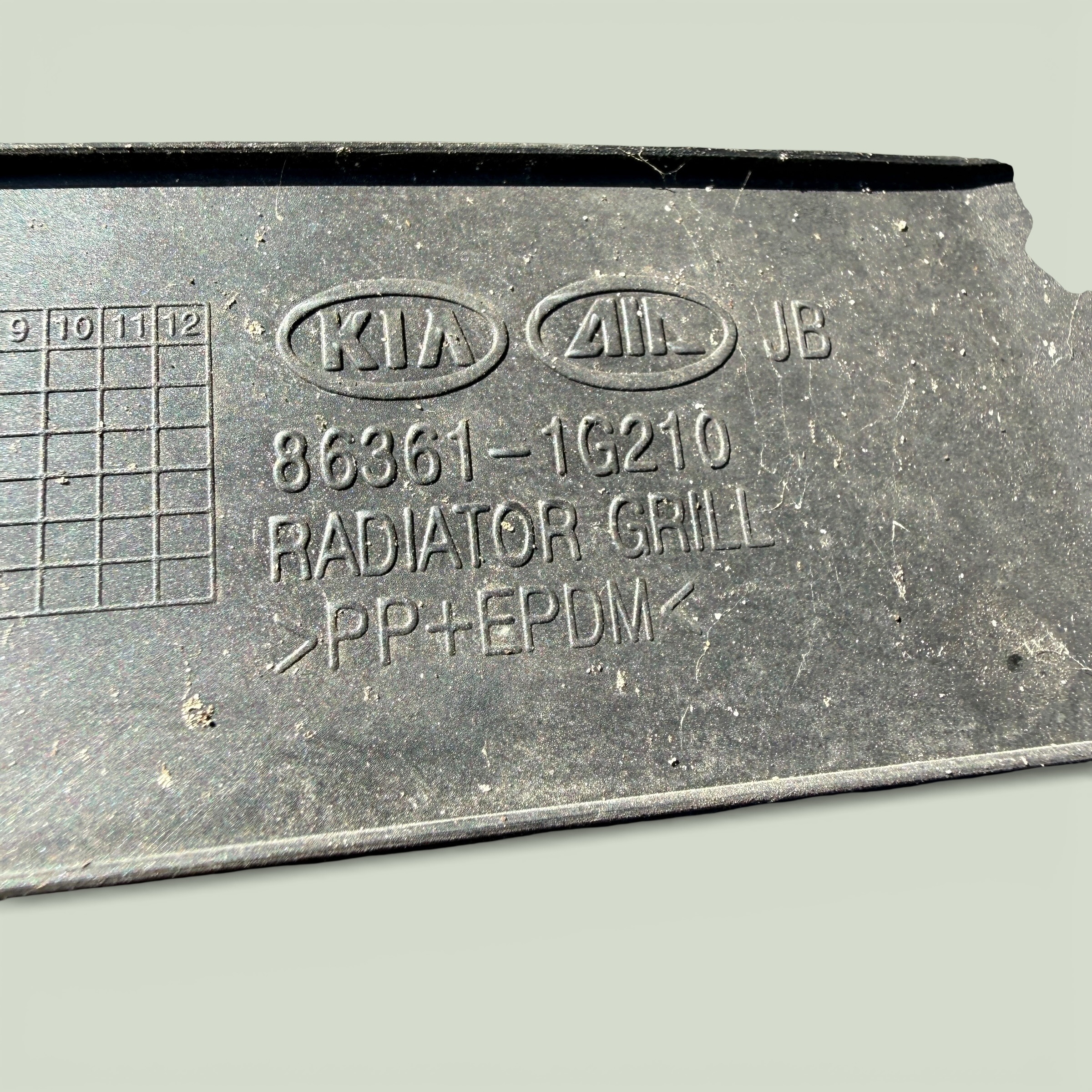 Atrapa Grill zderzaka przedniego 86361-1G210 Kia Rio III 2005-2010r - obrazek 3