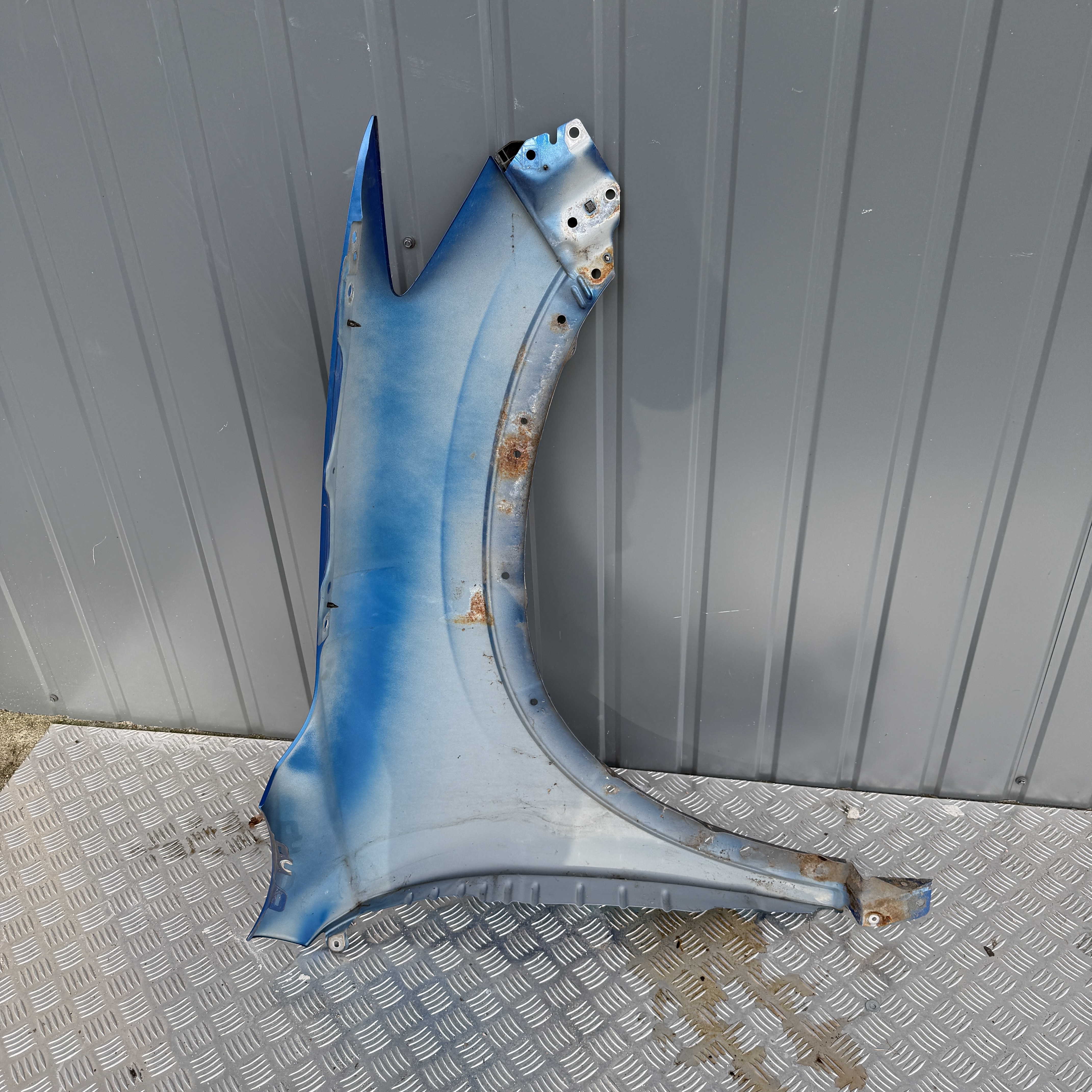 Błotnik przedni lewy przód Mazda CX-5 2015r Kolor 42M - obrazek 5