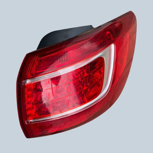 Lampa tylna prawa w błotnik Kia Sportage 3