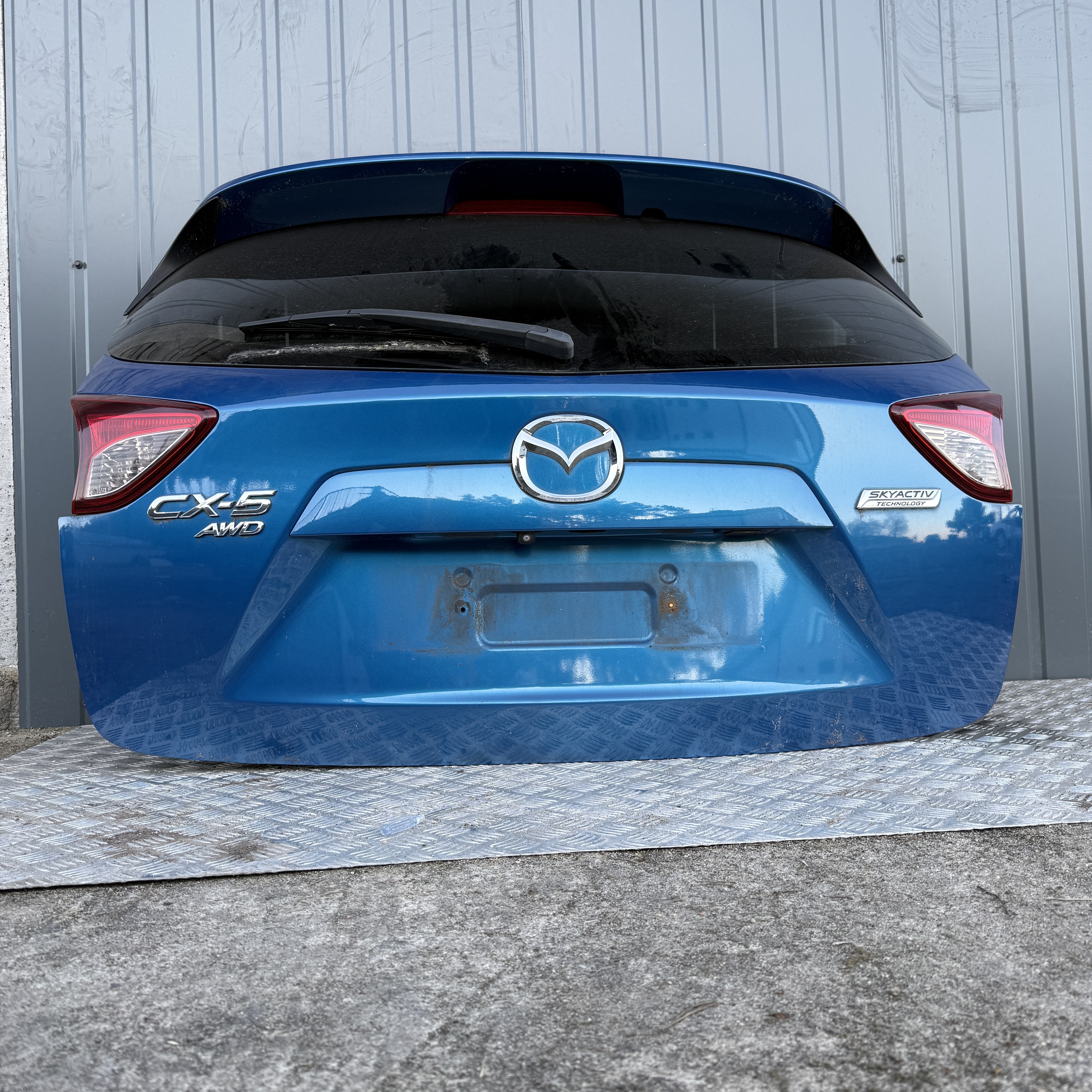 Klapa tył bagażnika tylna kompletna Mazda CX-5 2015r Kolor 42M - obrazek 6