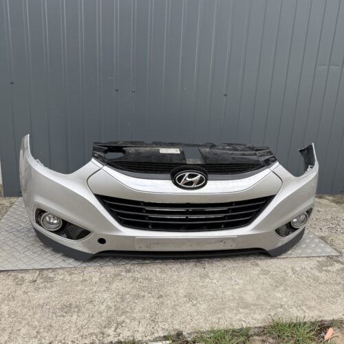 Zderzak przód przedni Kompletny kolor RAH Hyundai IX35